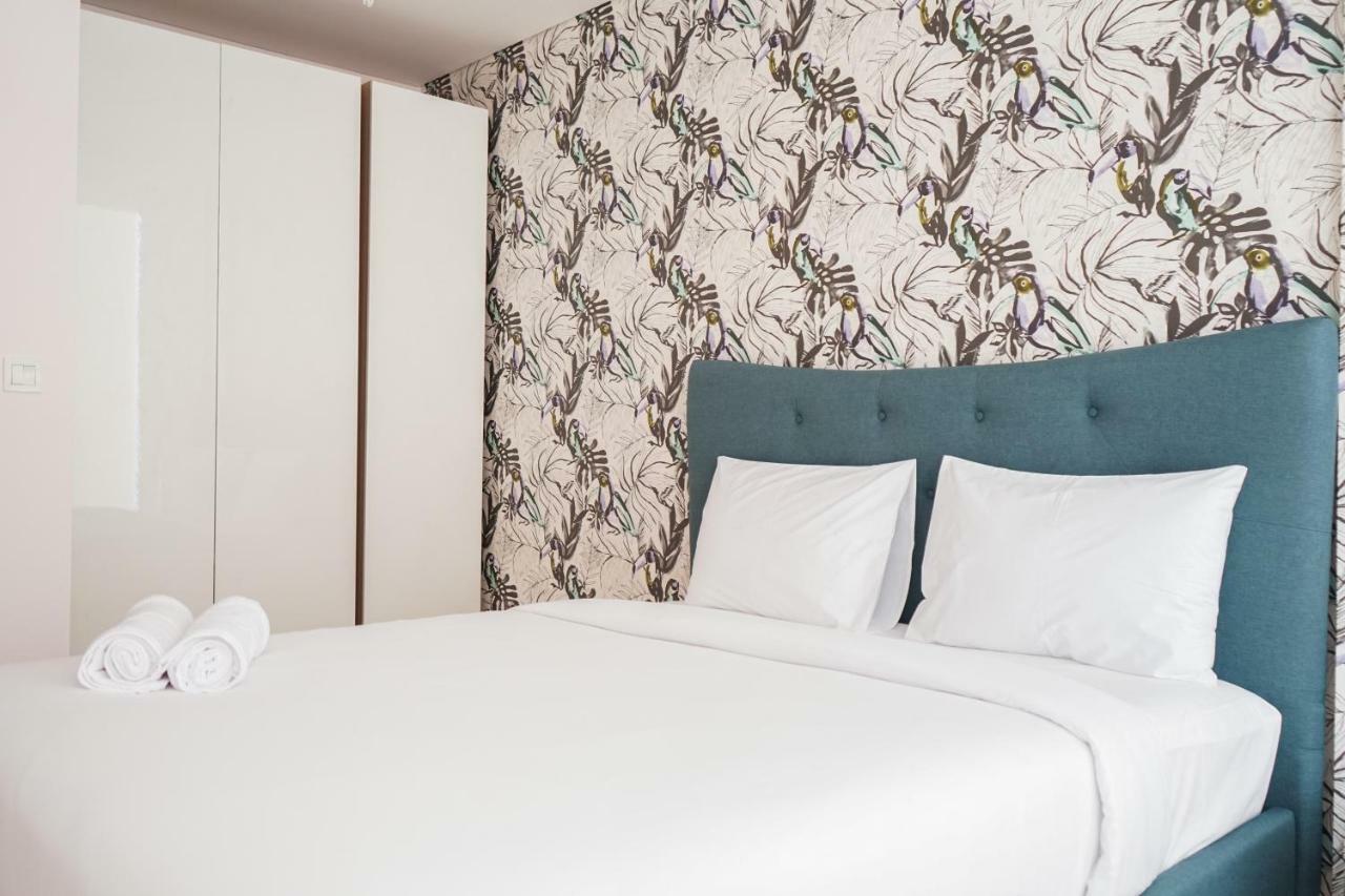South Tower 2br At L'avenue By Travelio * Jakarta