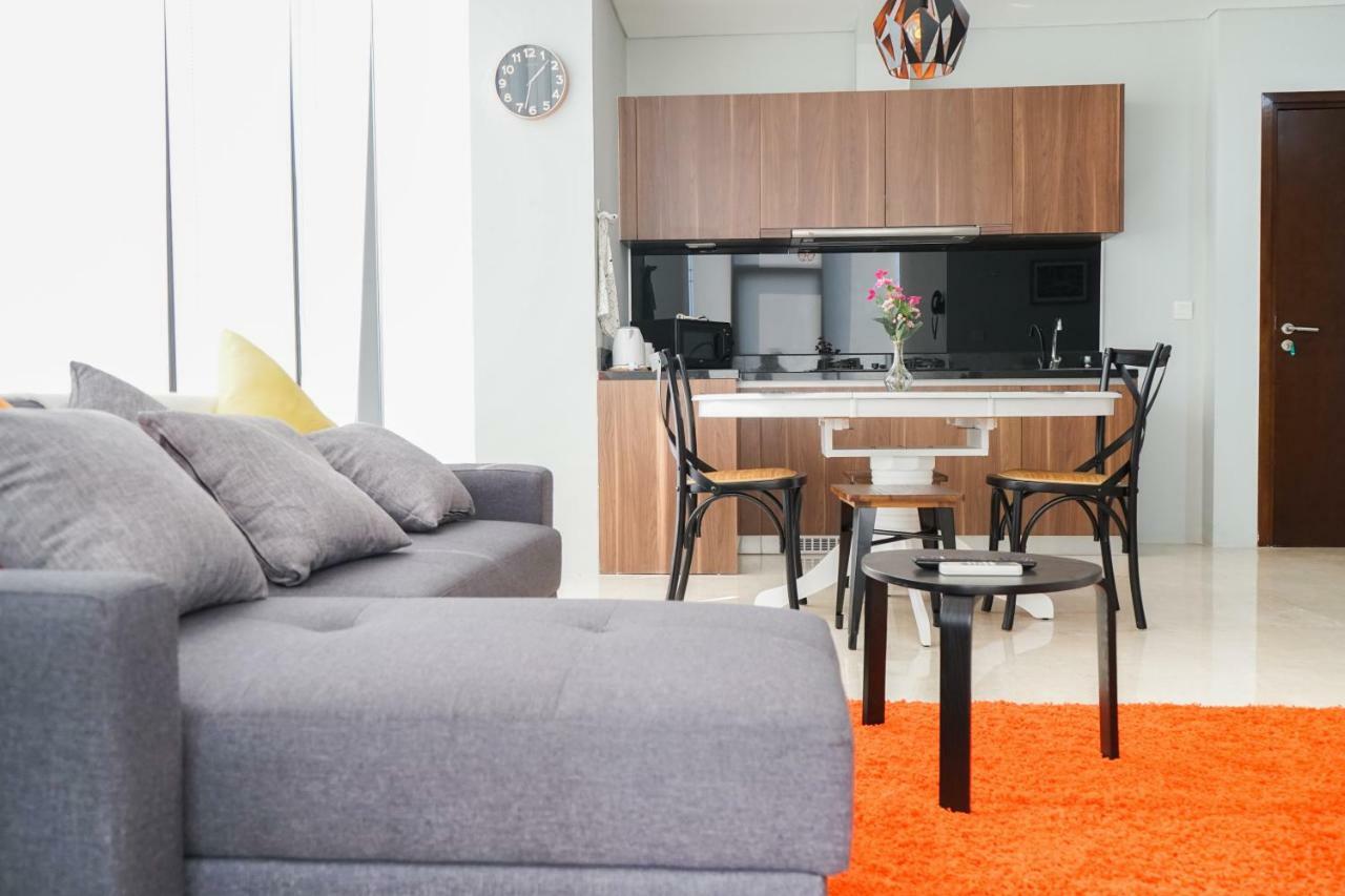 South Tower 2br At L'avenue By Travelio Jakarta
