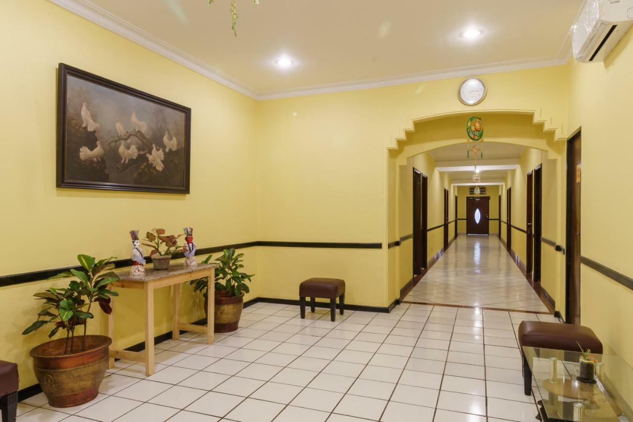 Hotel Reddoorz Near Ancol Jakarta