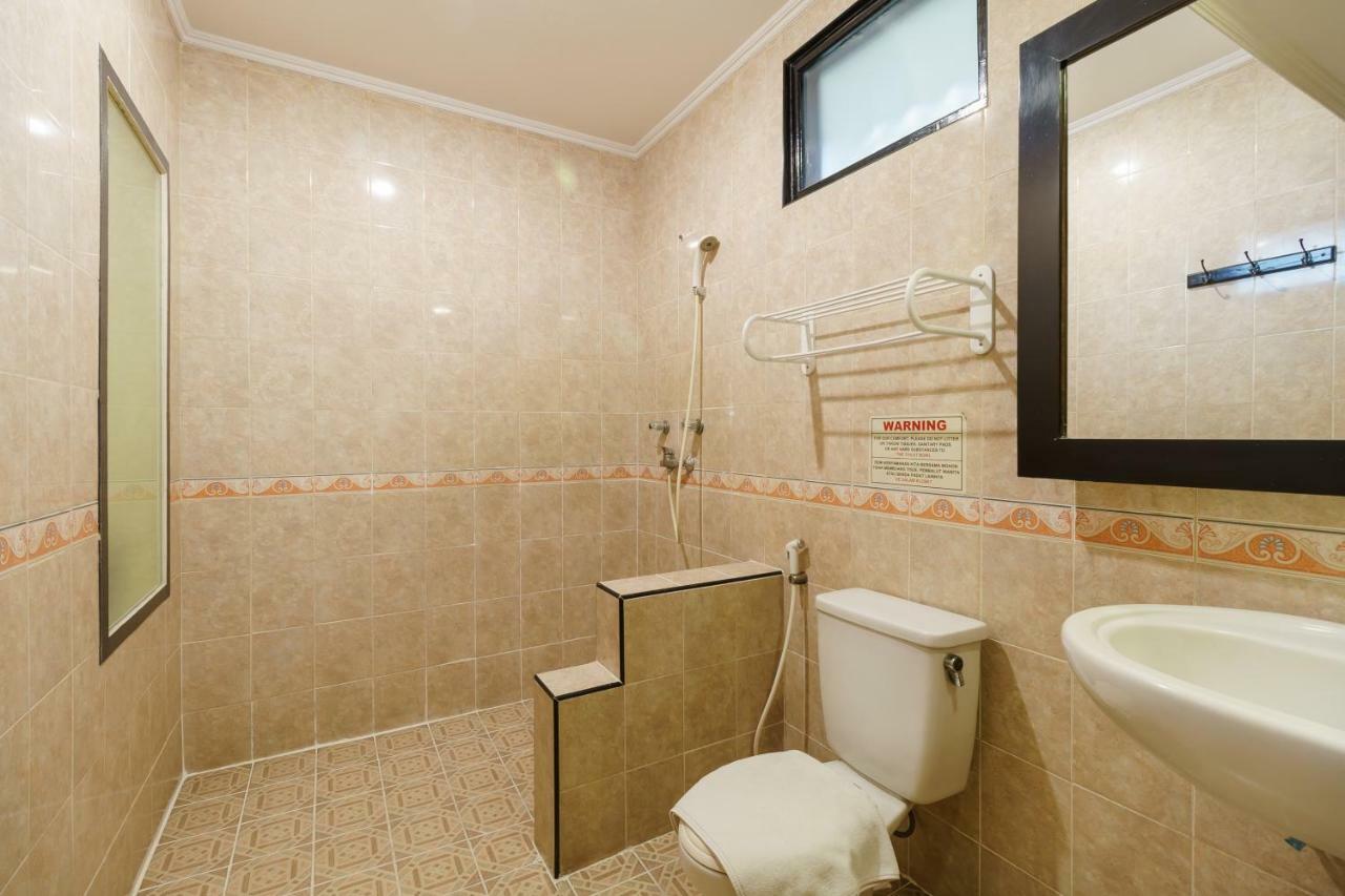 Hotel Reddoorz Near Ancol