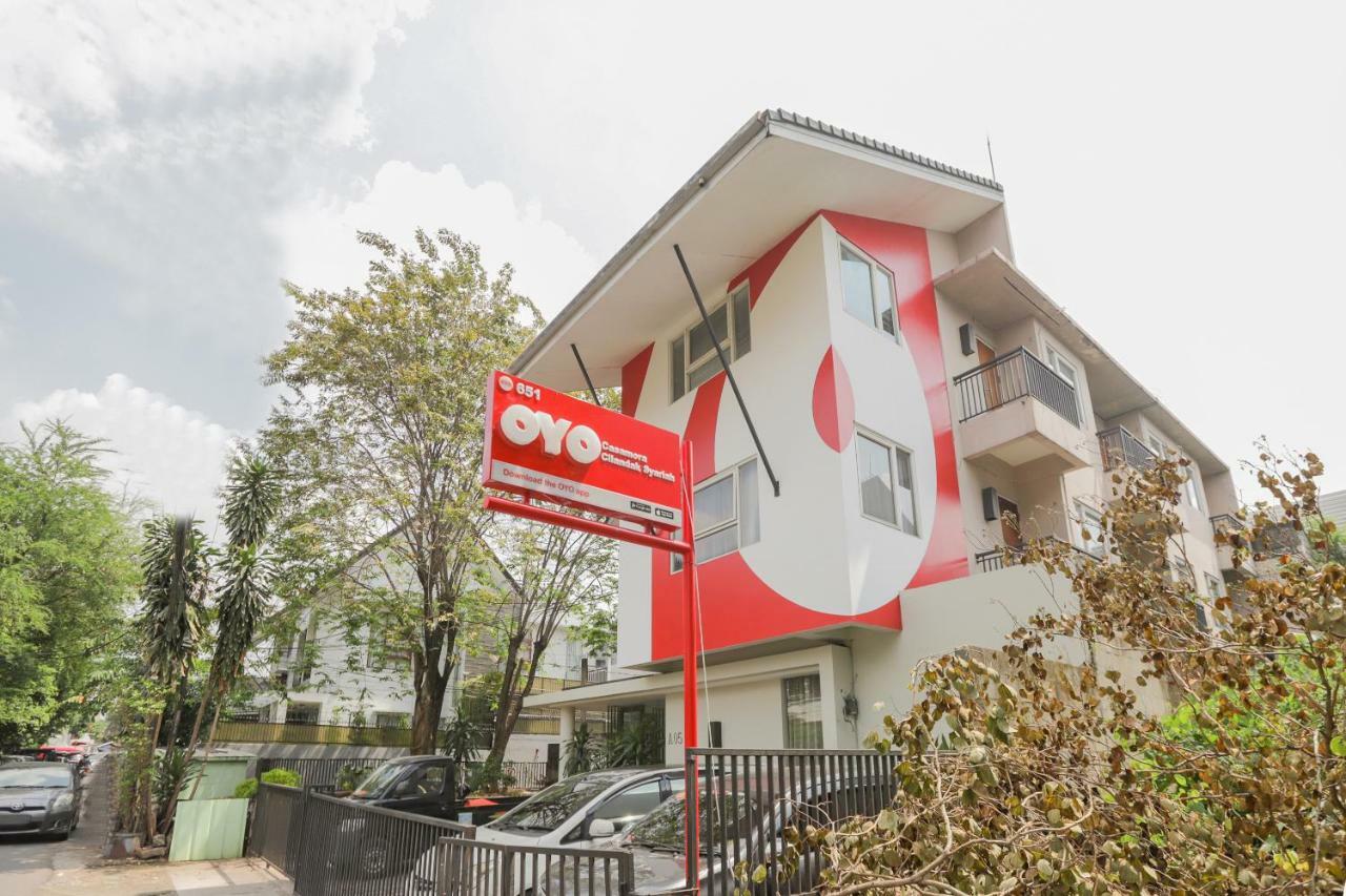 Hotel Oyo 651 Casamora Cilandak Syariah