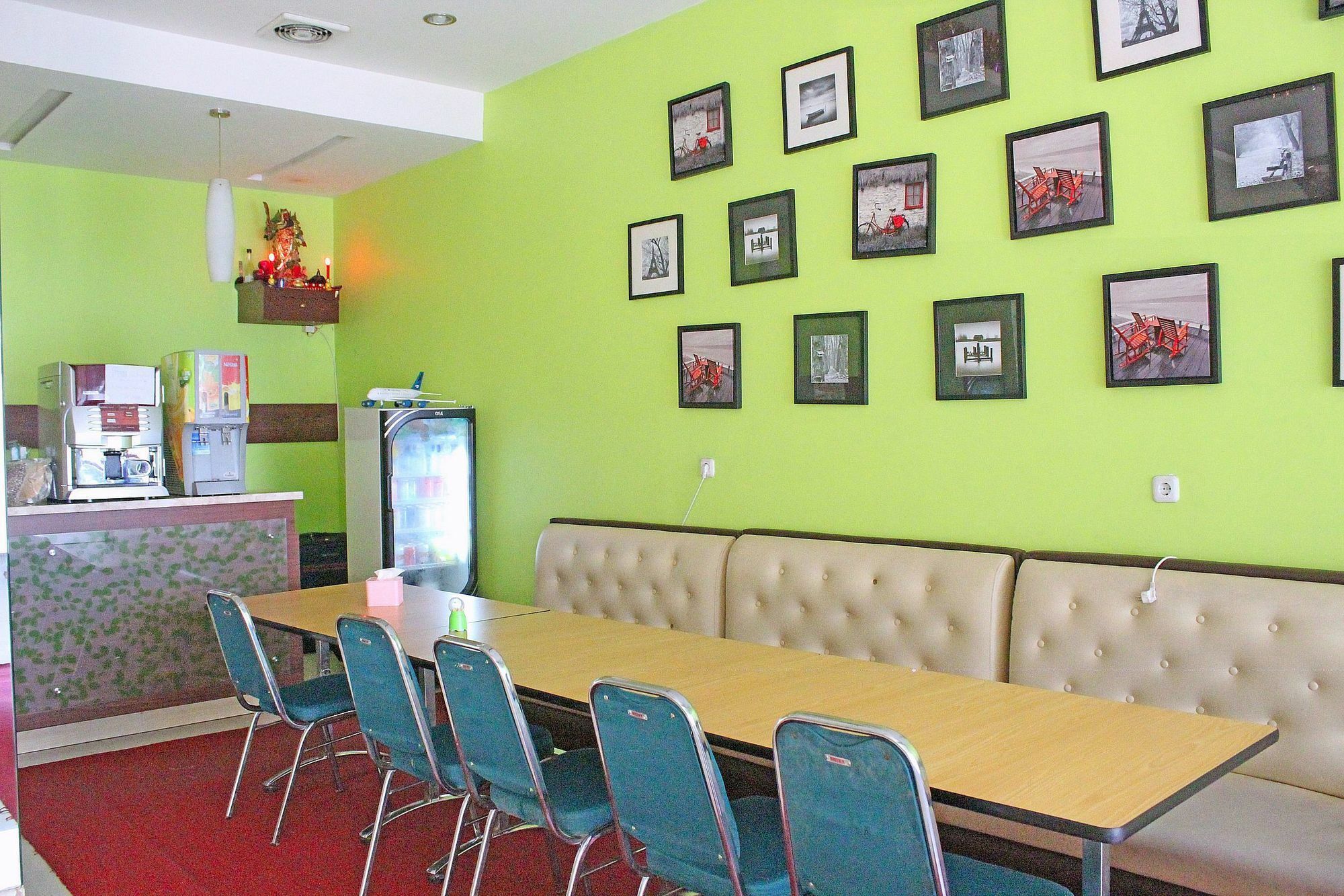 Zen Rujia Pecenongan Hotel 2*