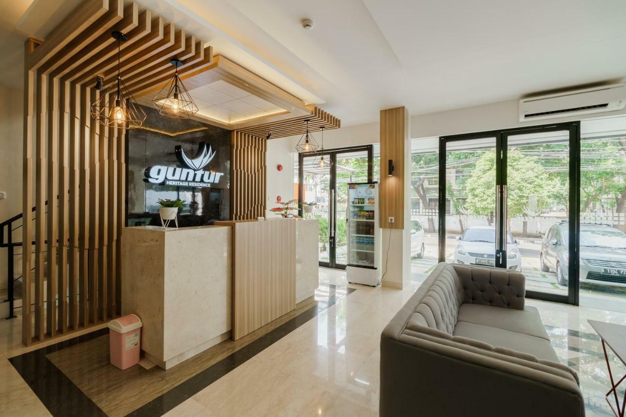 Residences By Reddoorz @ Guntur Raya Setiabudi Nhà khách Jakarta