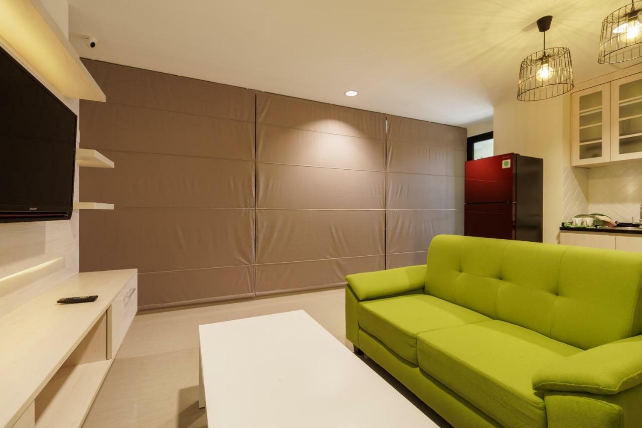 Residences By Reddoorz @ Guntur Raya Setiabudi 5* Jakarta
