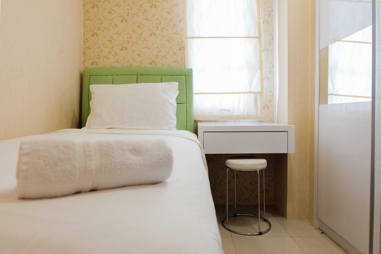 Contemporary 2br At Bassura By Travelio Apartemen