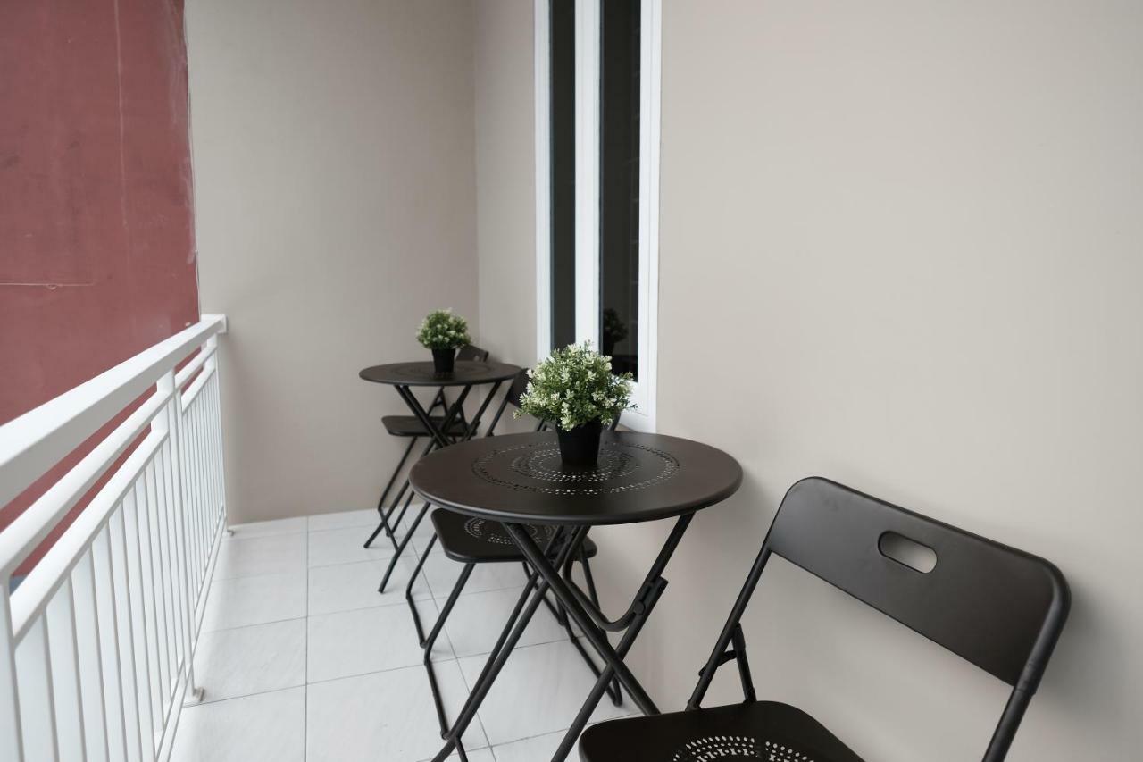 Guest house Reddoorz Syariah Near Siloam Hospital Kebon Jeruk 2*