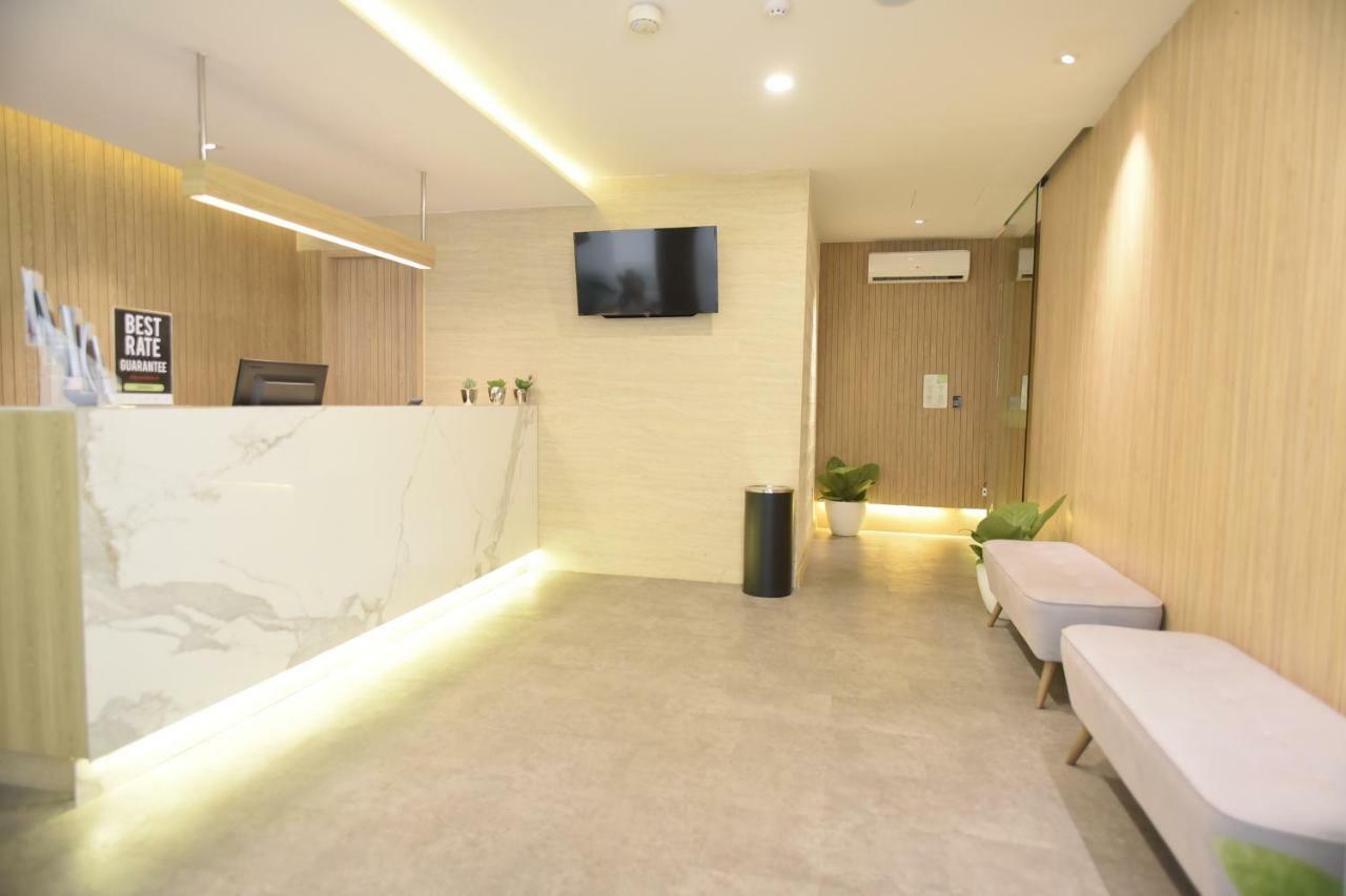 Whiz Capsule Thamrin Hotel