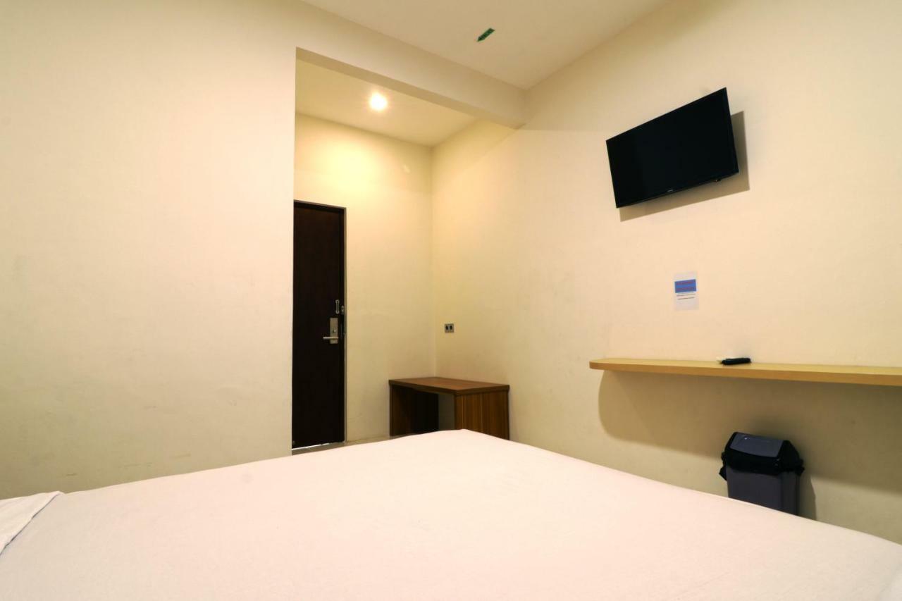 6 Guest house Jakarta
