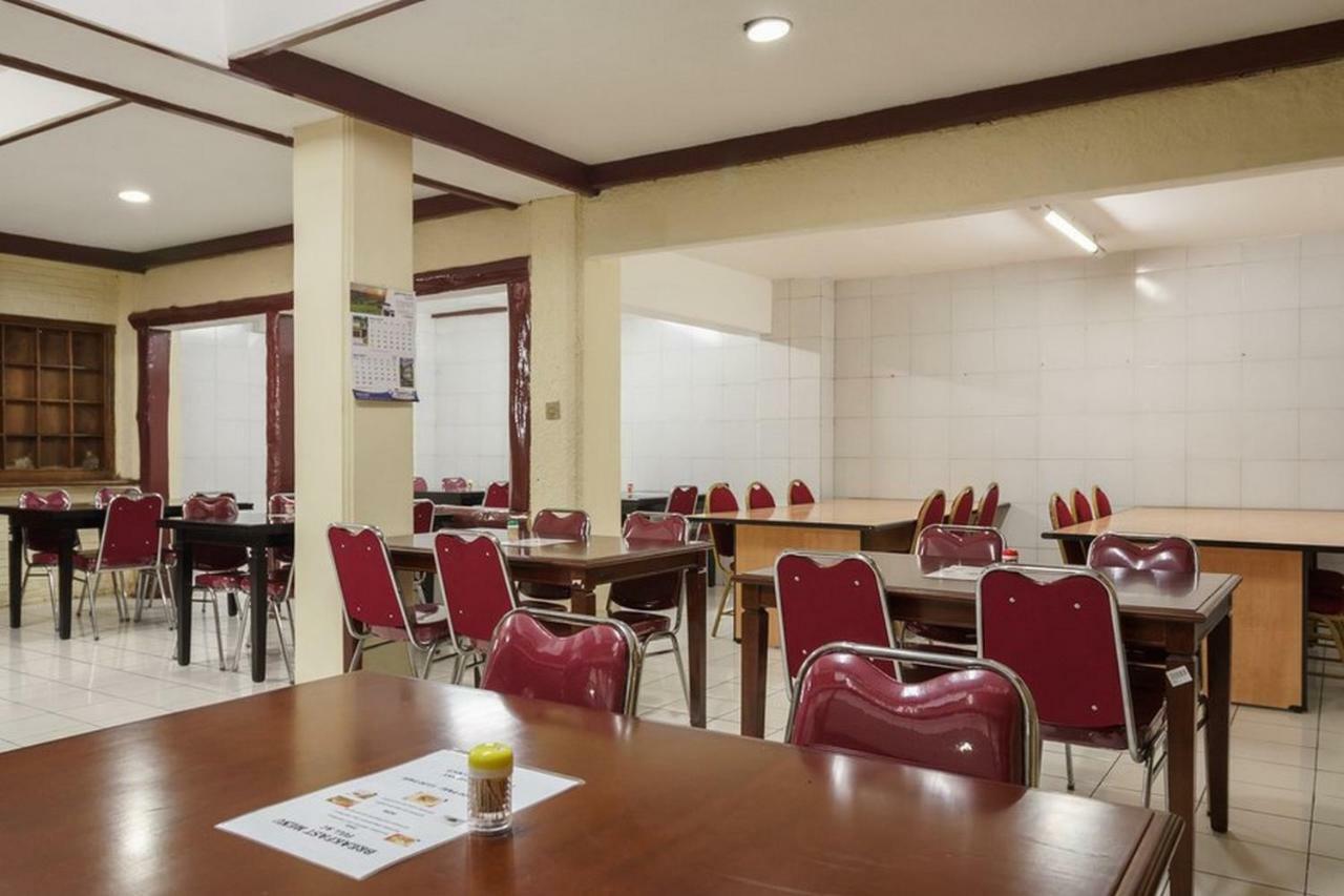 Reddoorz @ Jalan Jaksa Guest house Jakarta