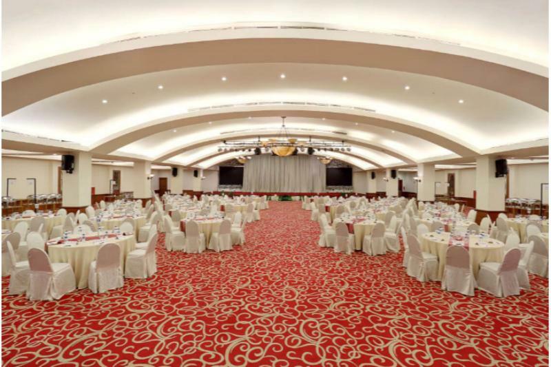 Cabin Hotel 3*
