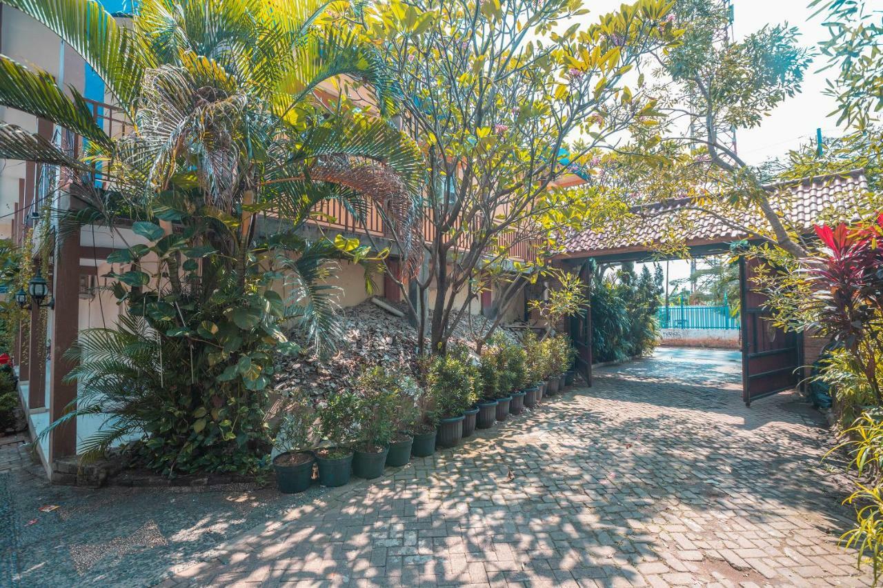 Hotel Oyo 665 Namora Jakarta