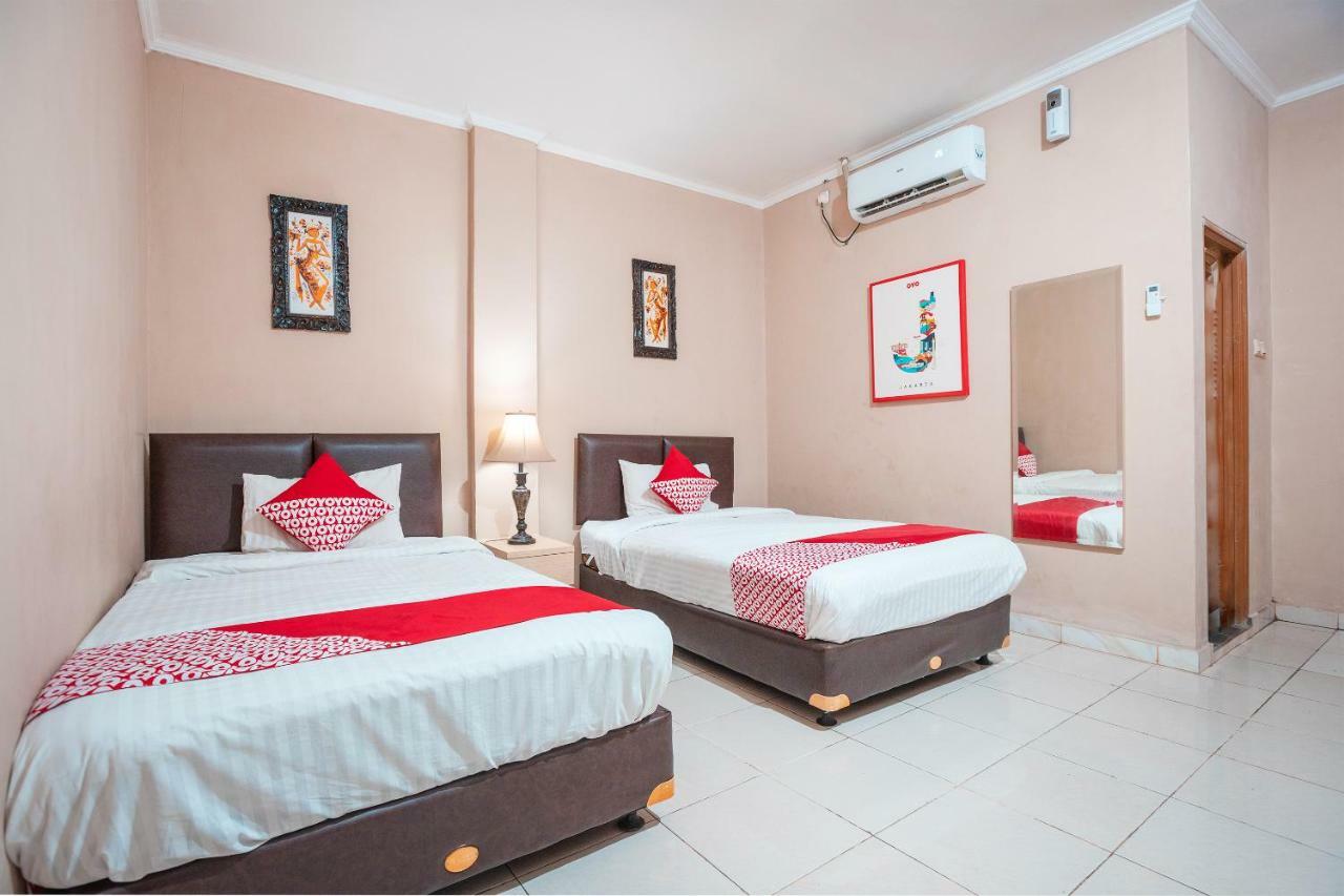 Oyo 665 Namora Jakarta