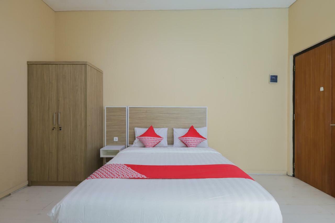 Hotel Oyo 968 Tirthankara