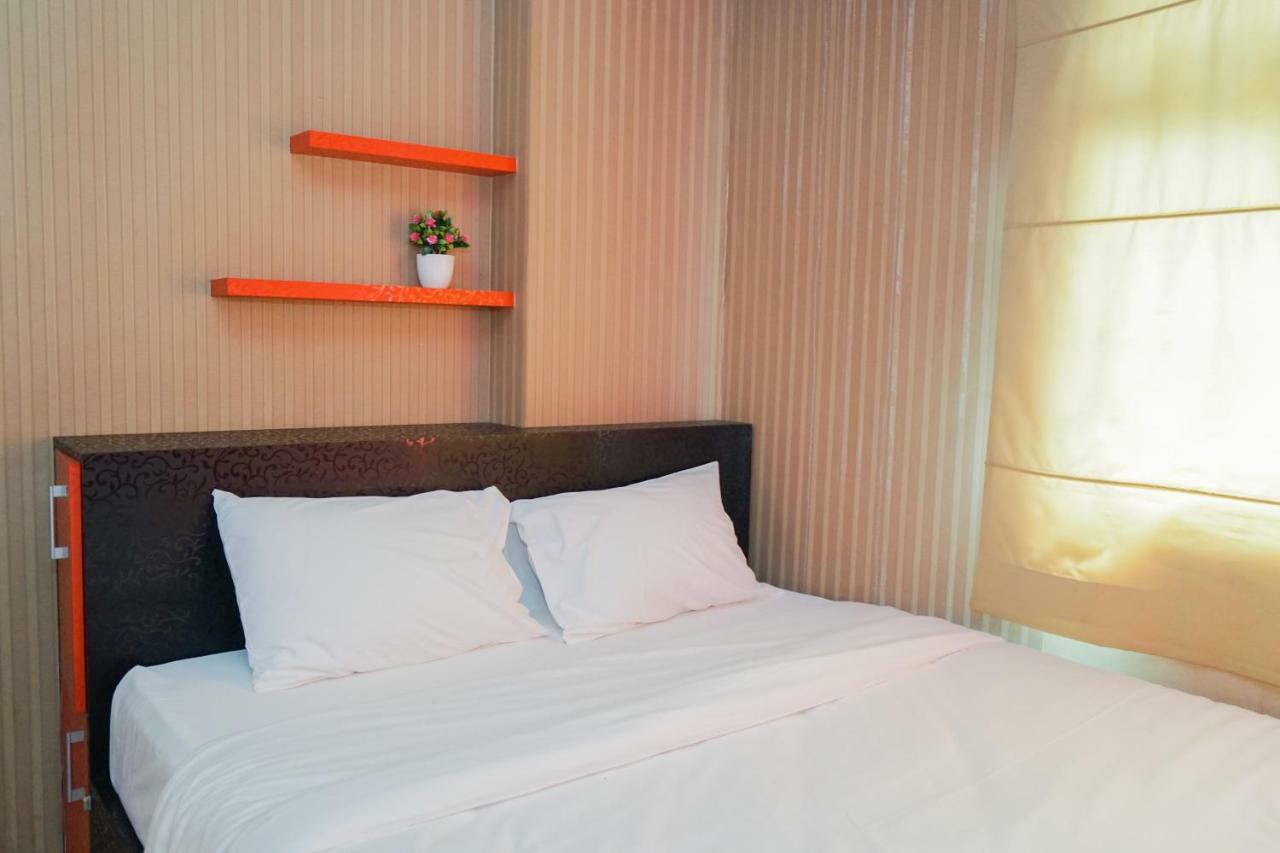 Apartment Comfy And Clean 2br Pramuka By Travelio