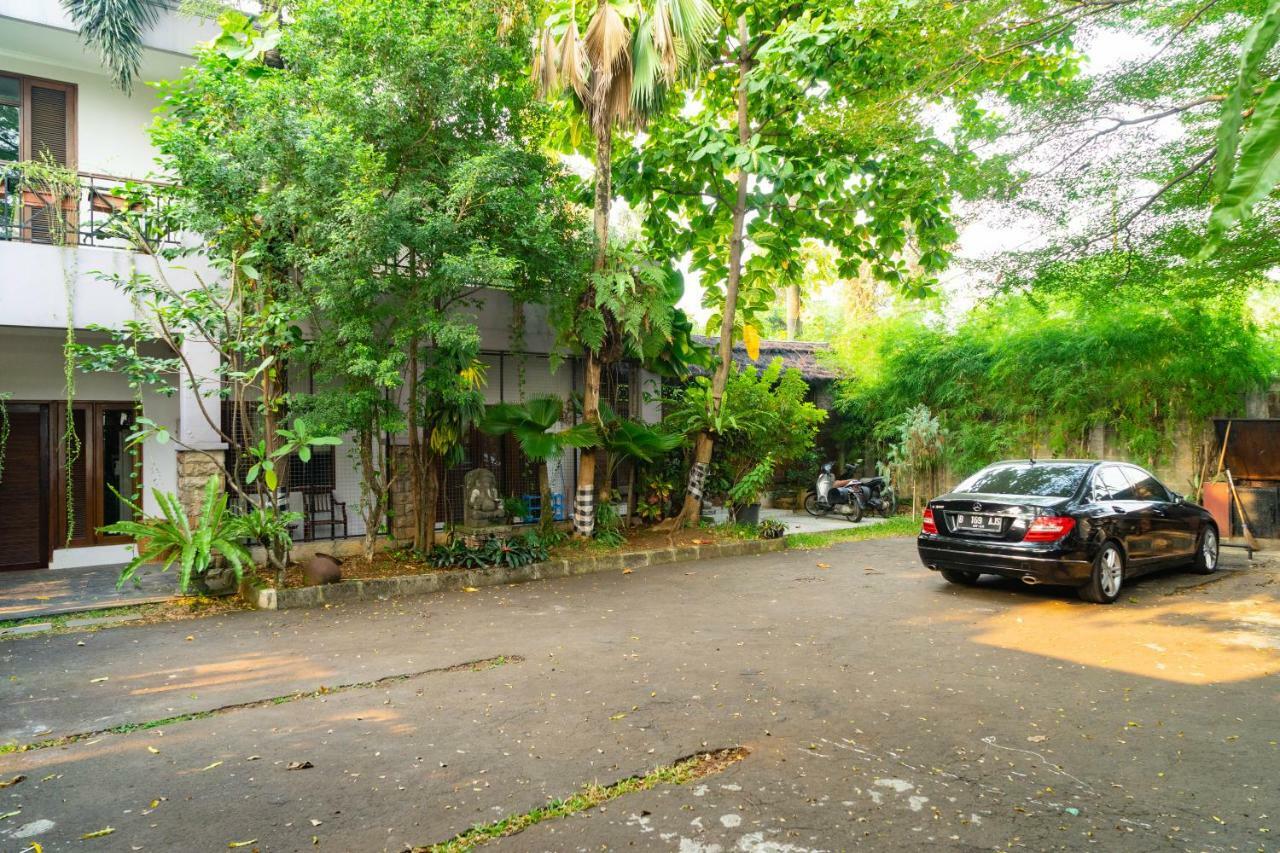 Guest house R