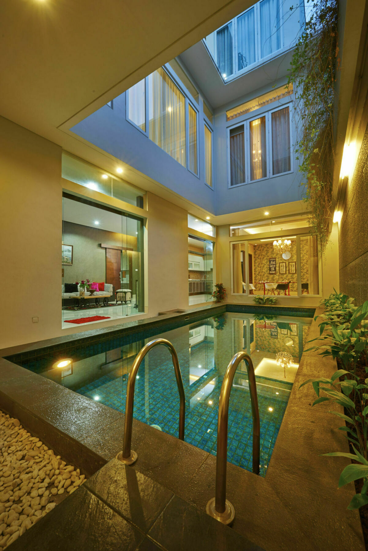 Guest house Elliottii Hijau 2*