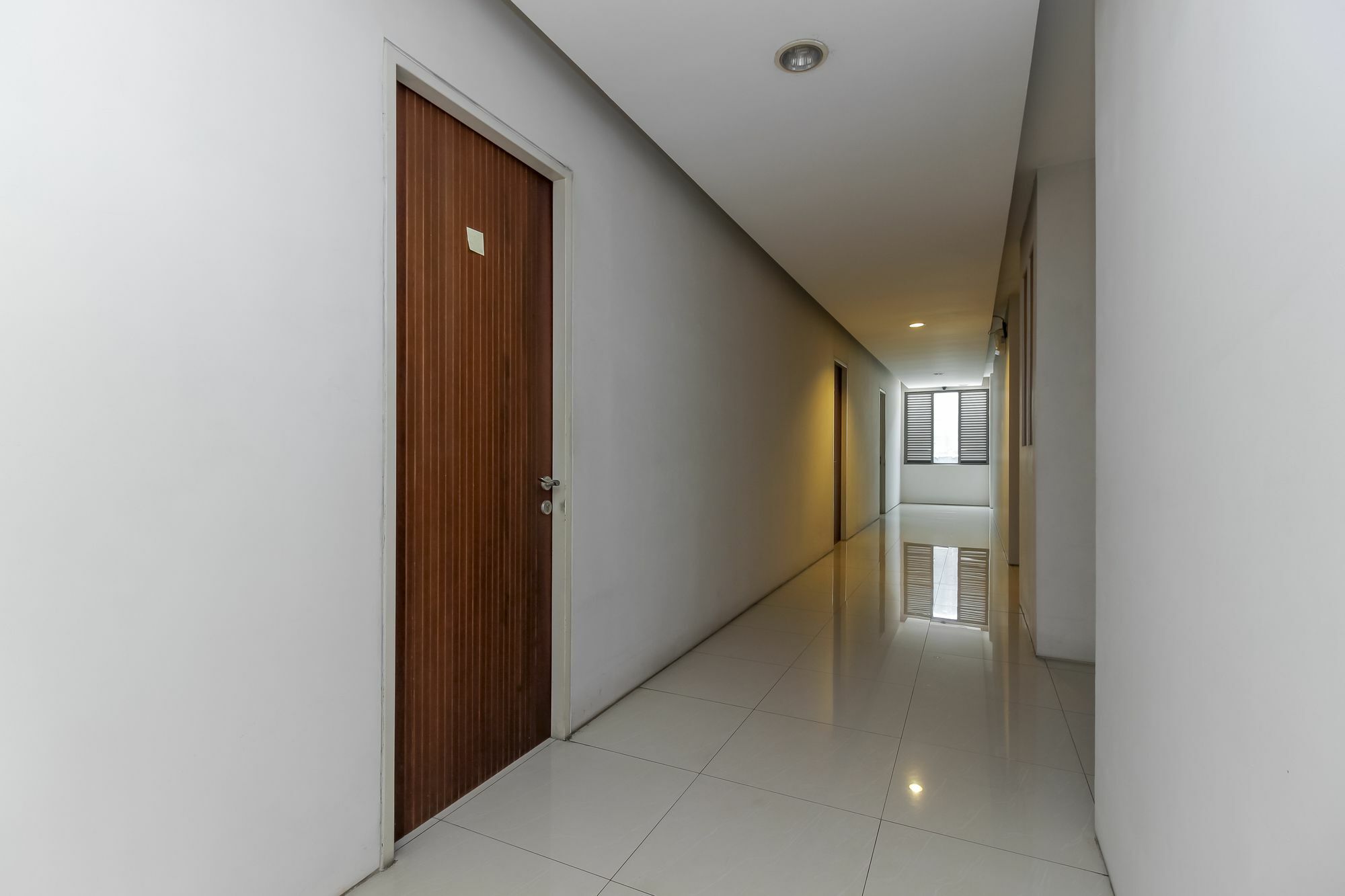 Guest house Reddoorz @ Patal Senayan 4