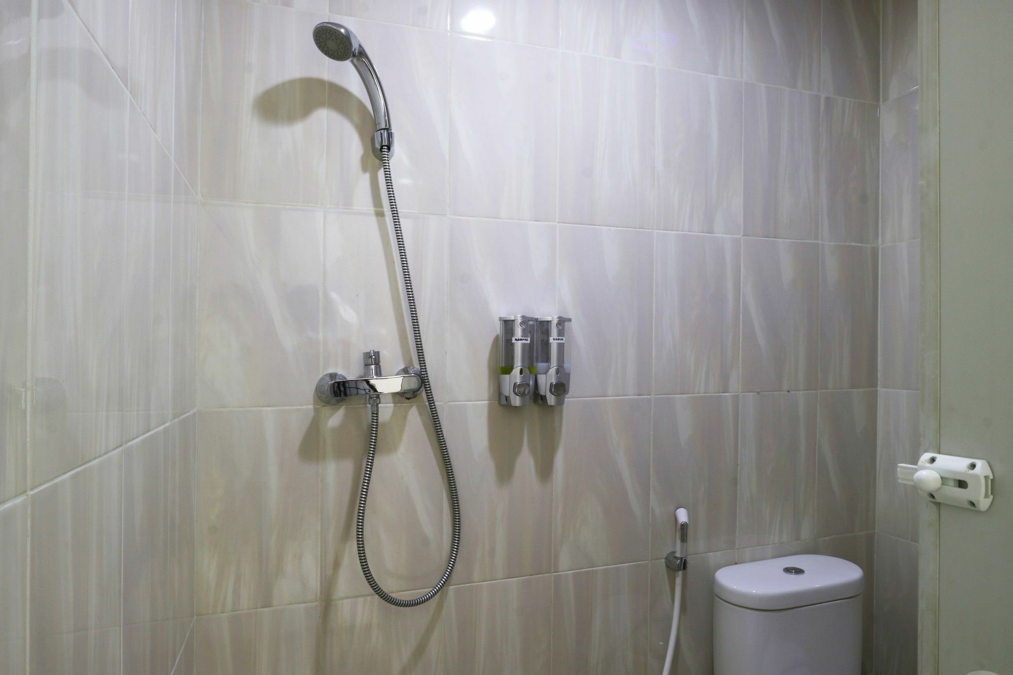 Celvasha Hotel 2*