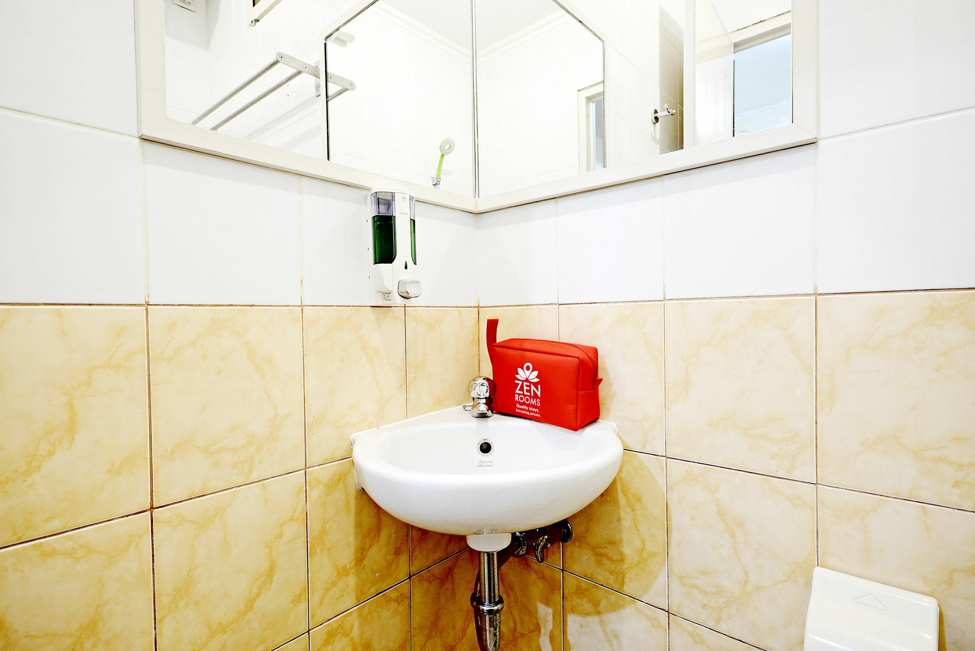 Guest house Zen Cideng Barat *