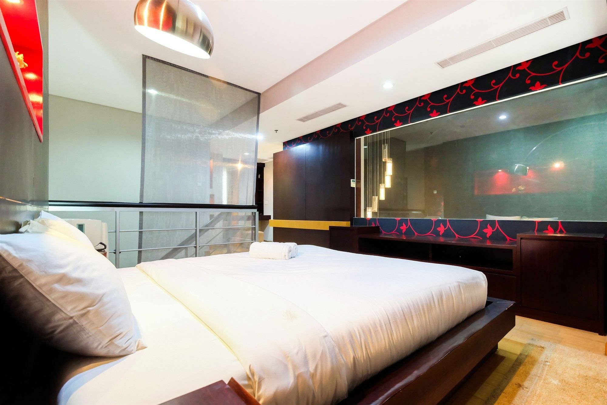 Loft 2 Bedrooms At The Summit Kelapa Gading By Travelio *