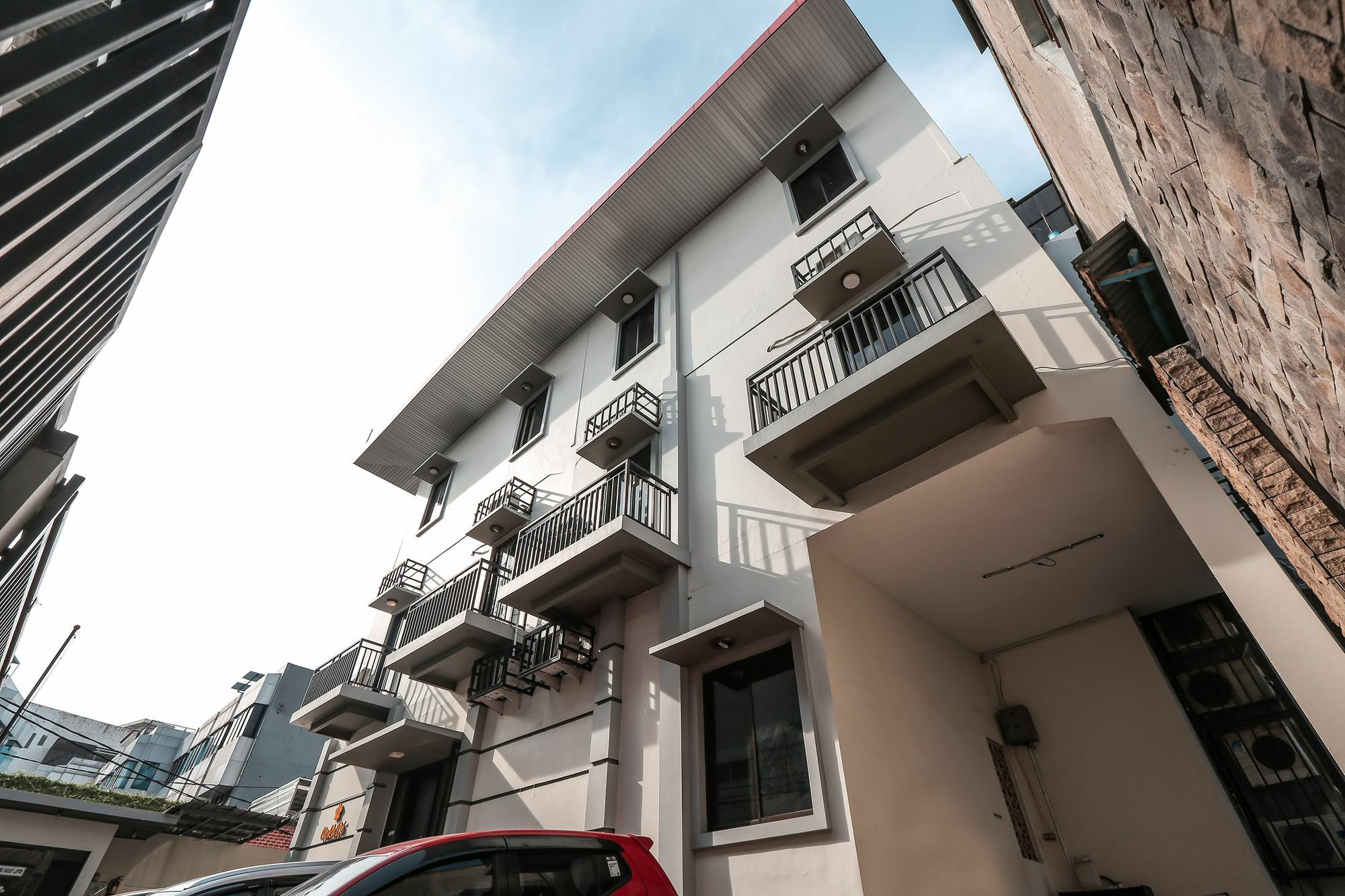 Super Oyo 122 Oekude Kost Hotel 2*
