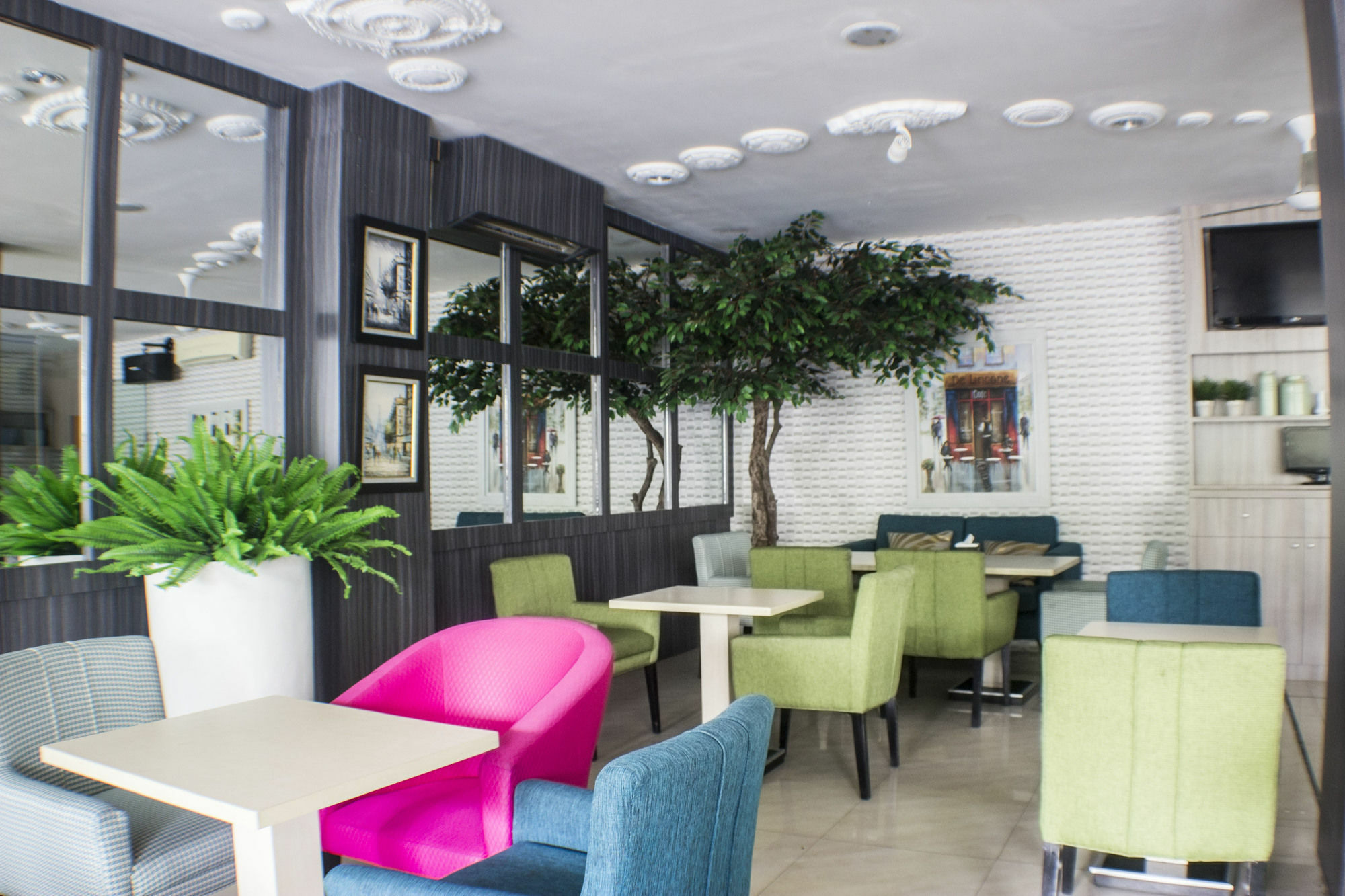 Hotel Feodora Grogol 2*