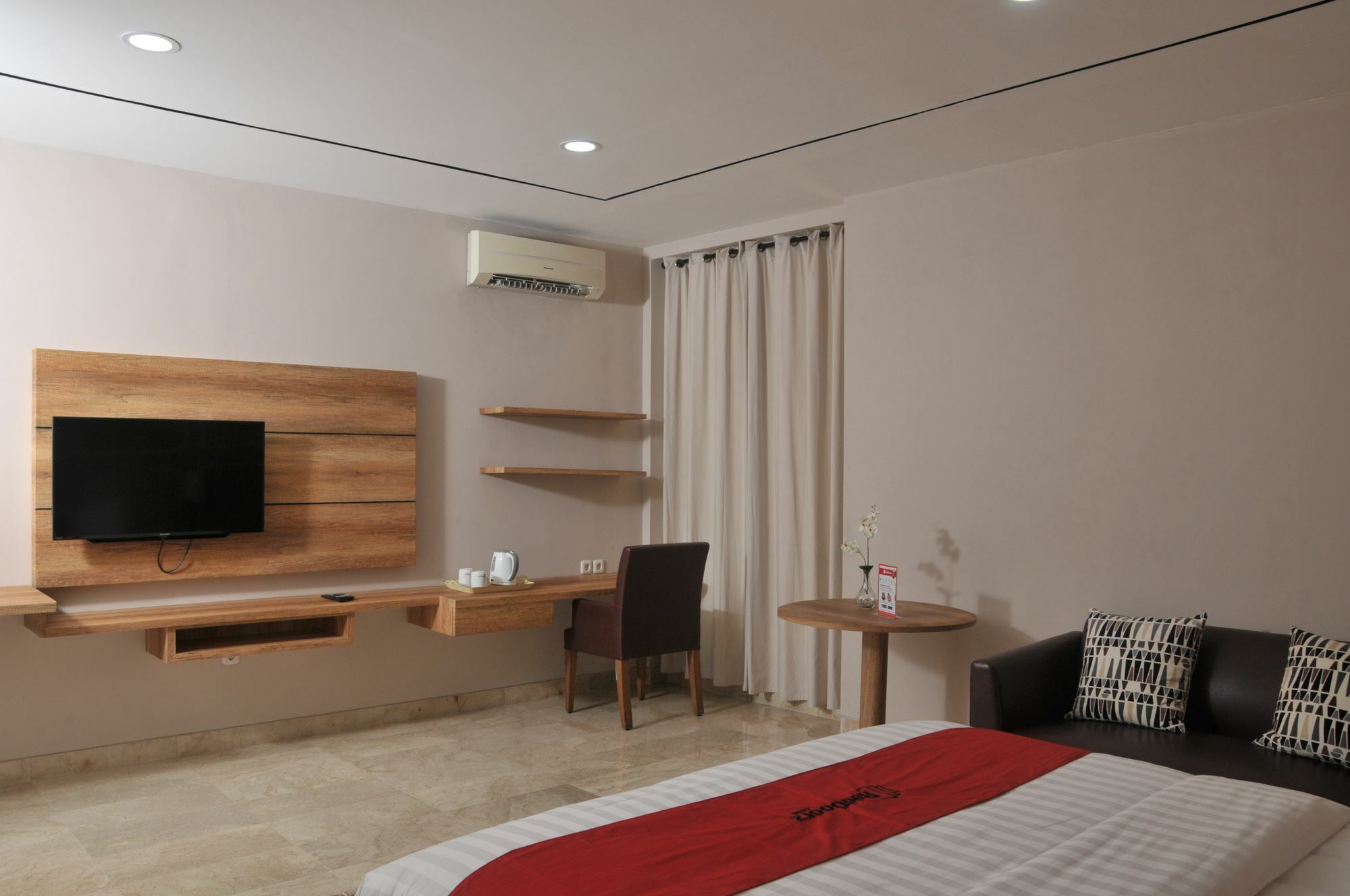 Reddoorz Premium Near Rs Indah 3*