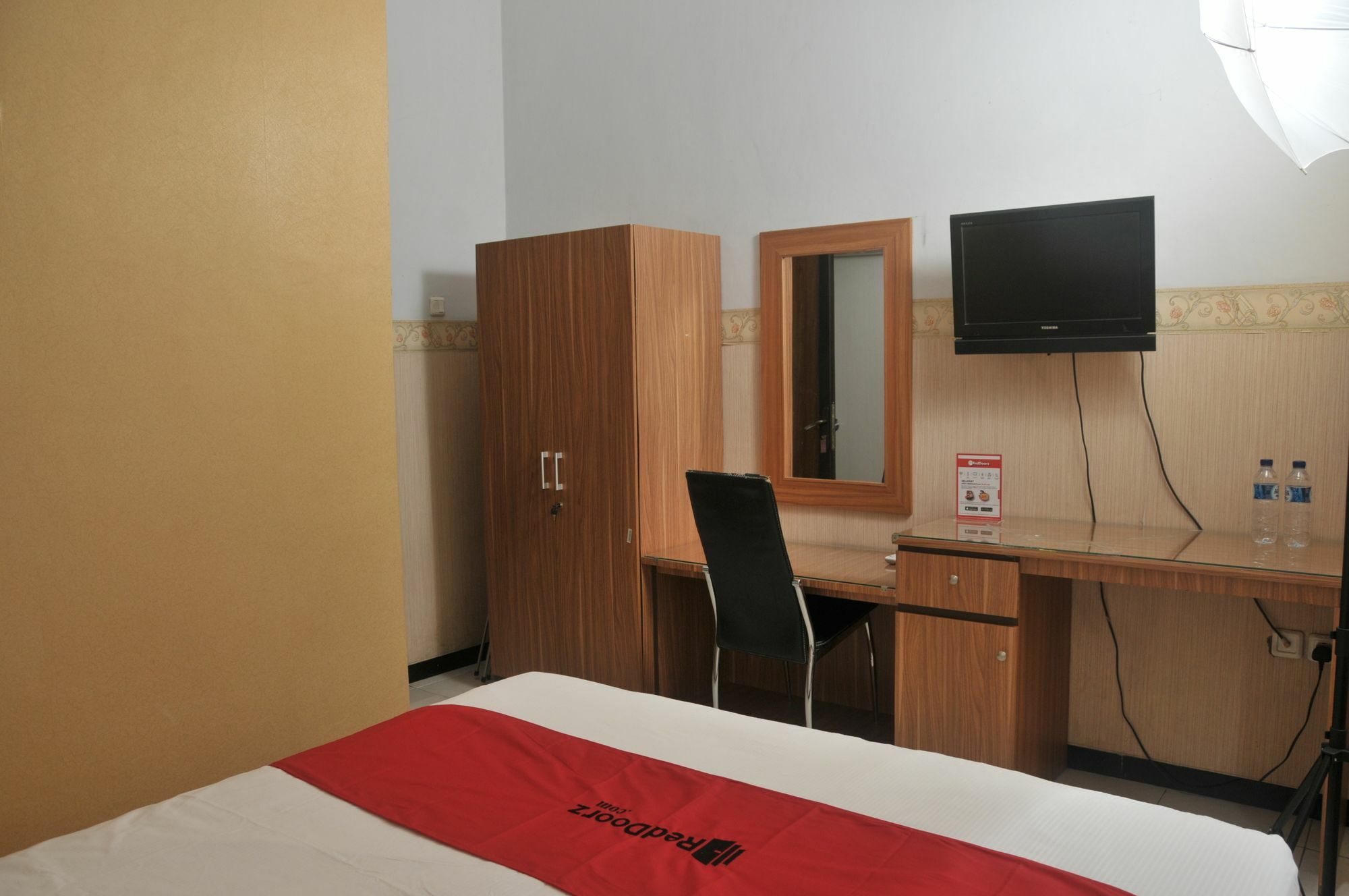 Reddoorz Premium Near Rs Indah Nhà khách Jakarta