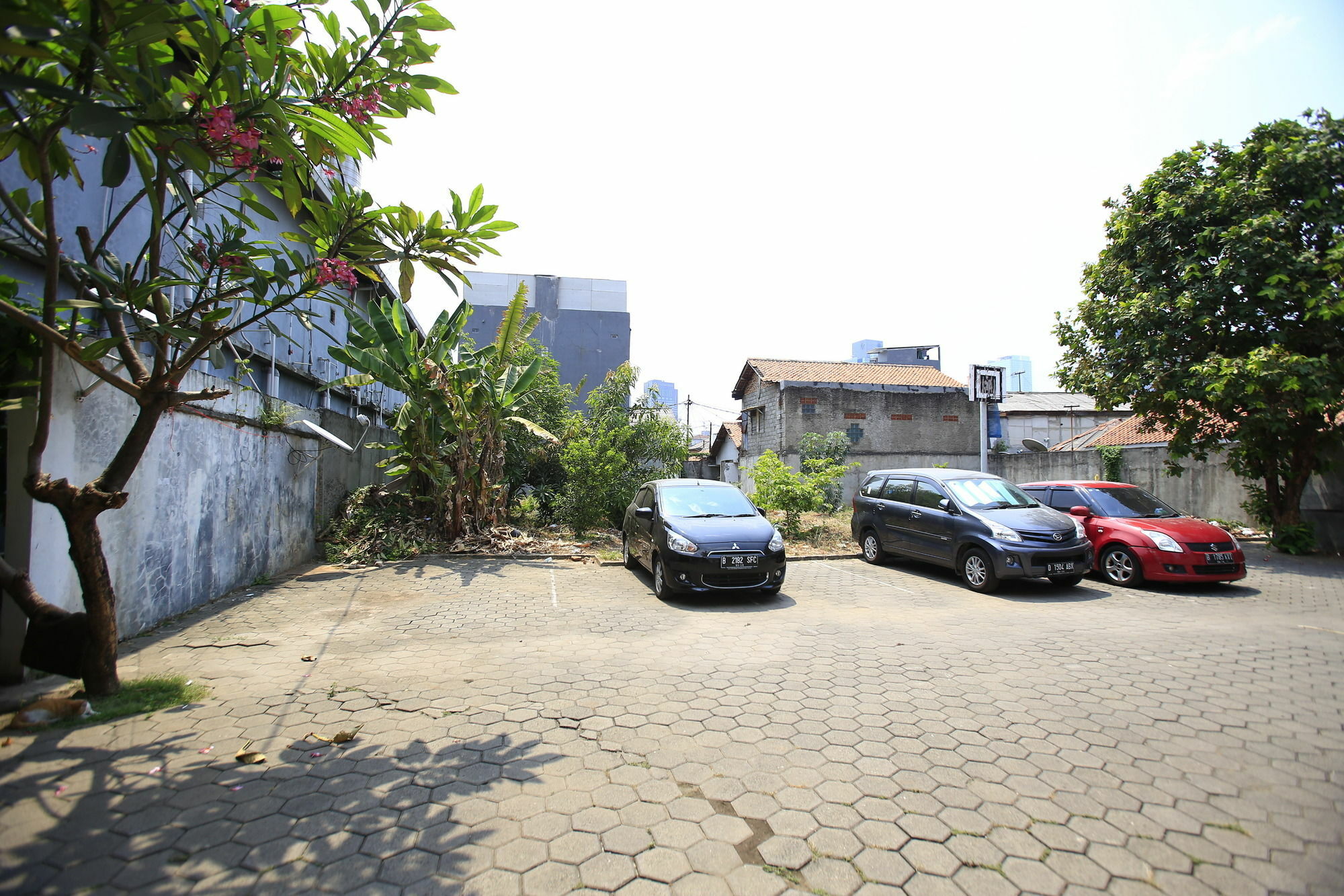 Reddoorz @ Karet Pedurenan 3 Guest house