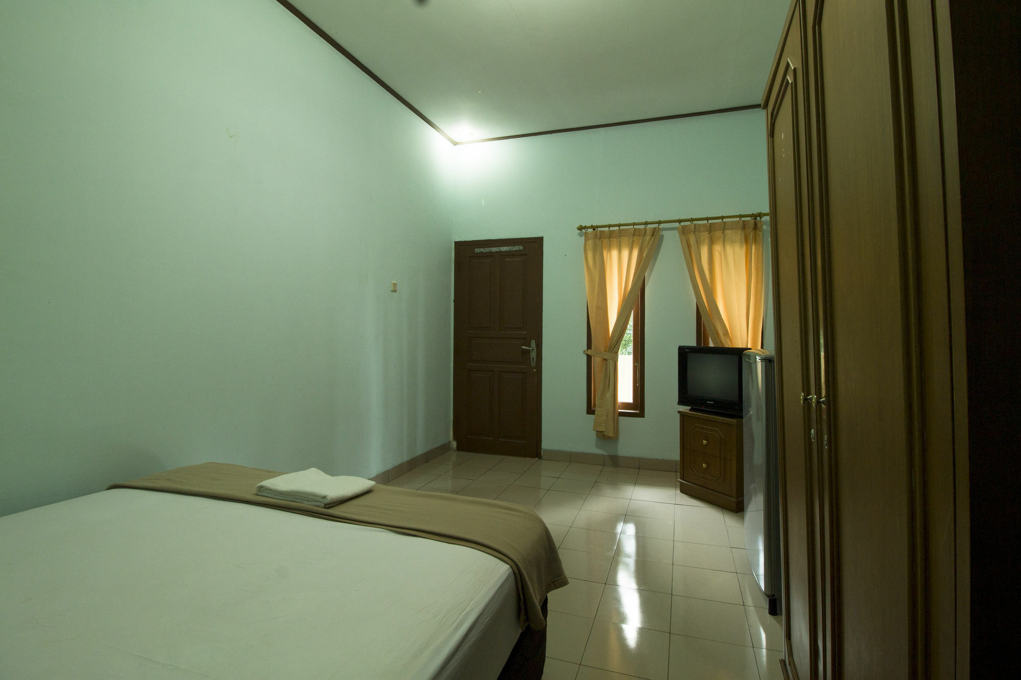 Guest house Reddoorz @ Karet Pedurenan 3 Jakarta