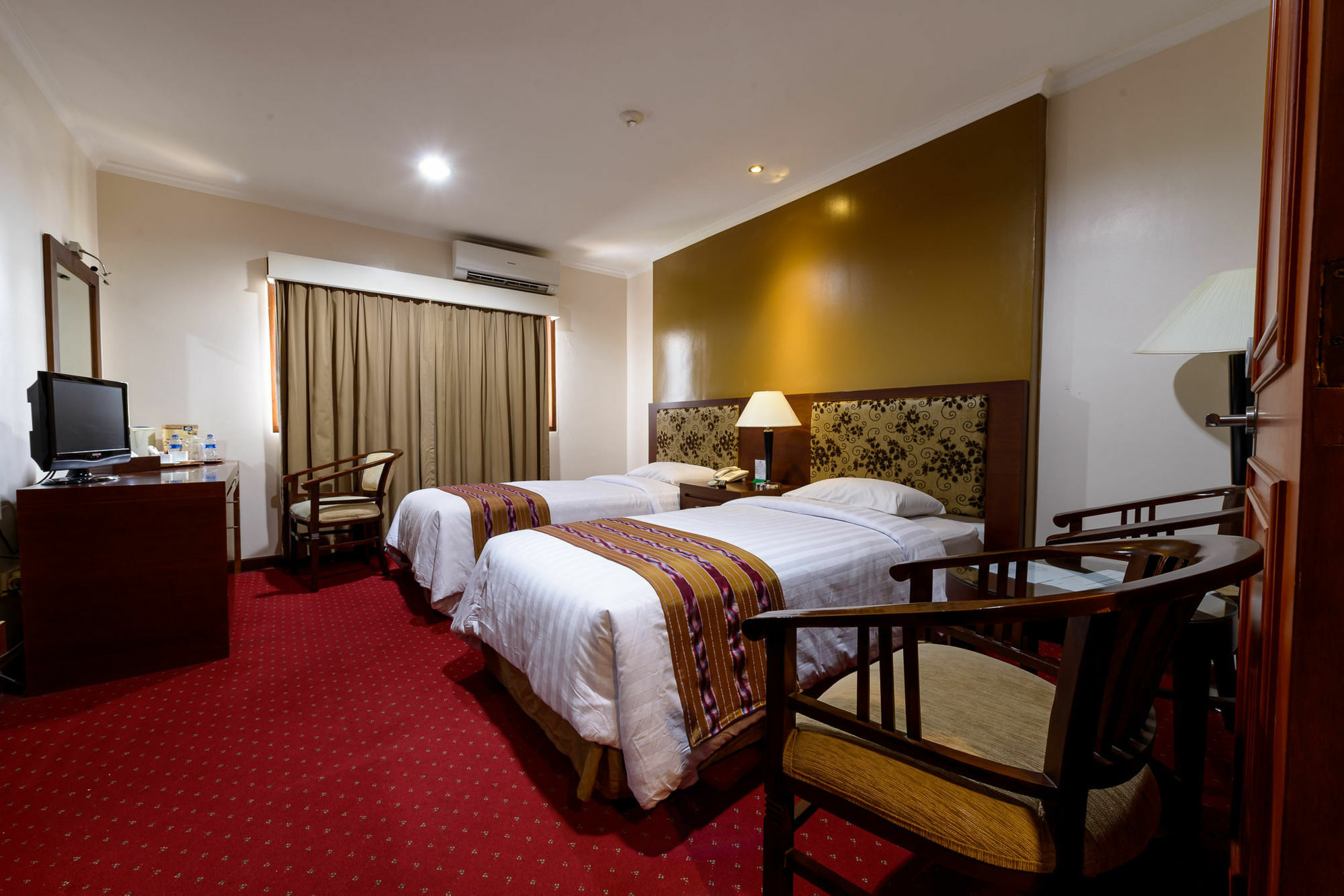 Cipta Wahid Hasyim Hotel 2*