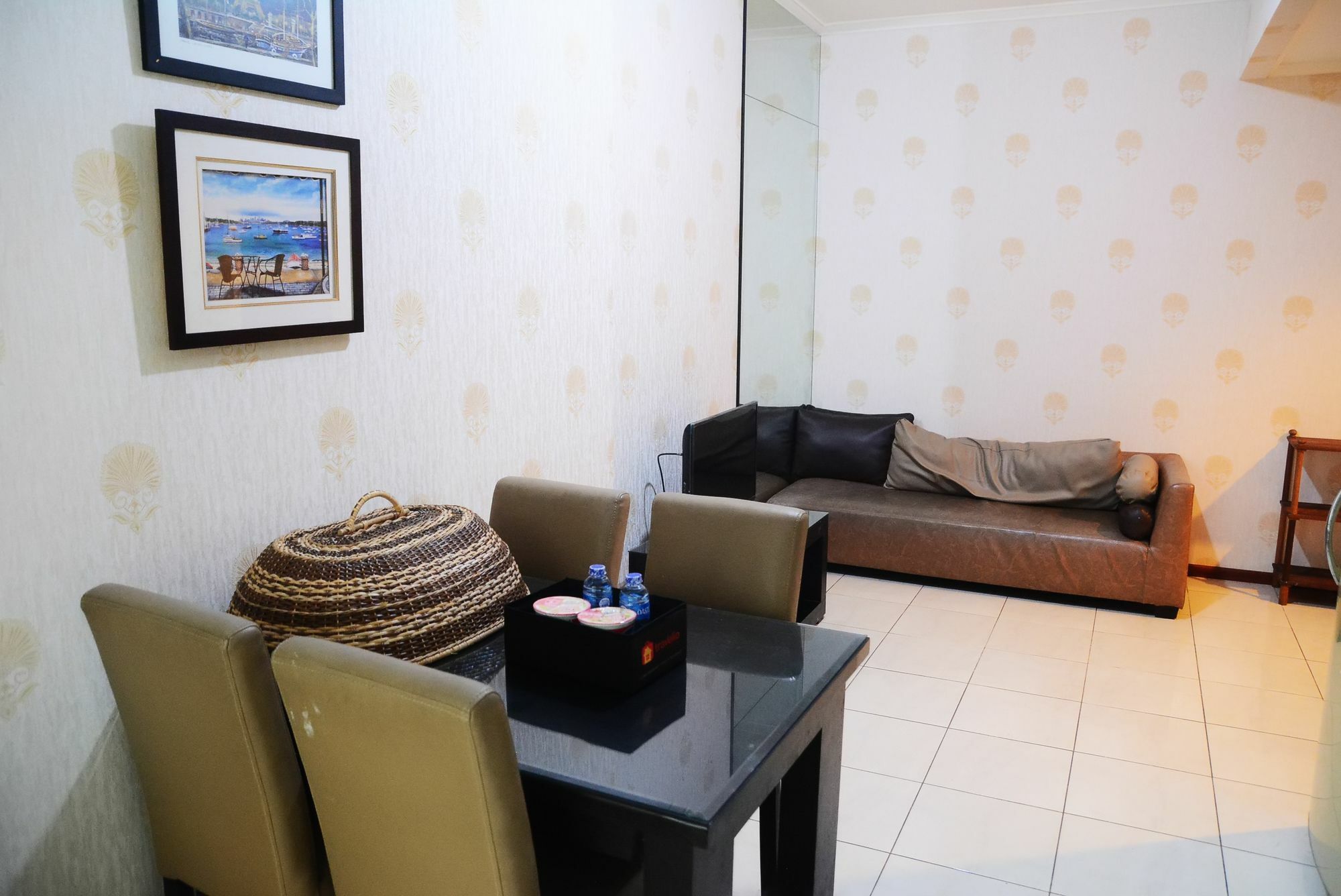 Apartment 2 Bedroom Pool View Sudirman Park By Travelio *