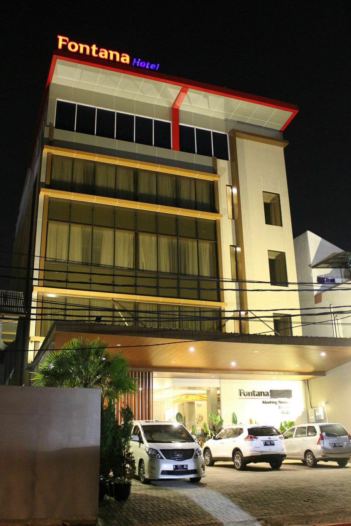 Hotel Fontana 2*