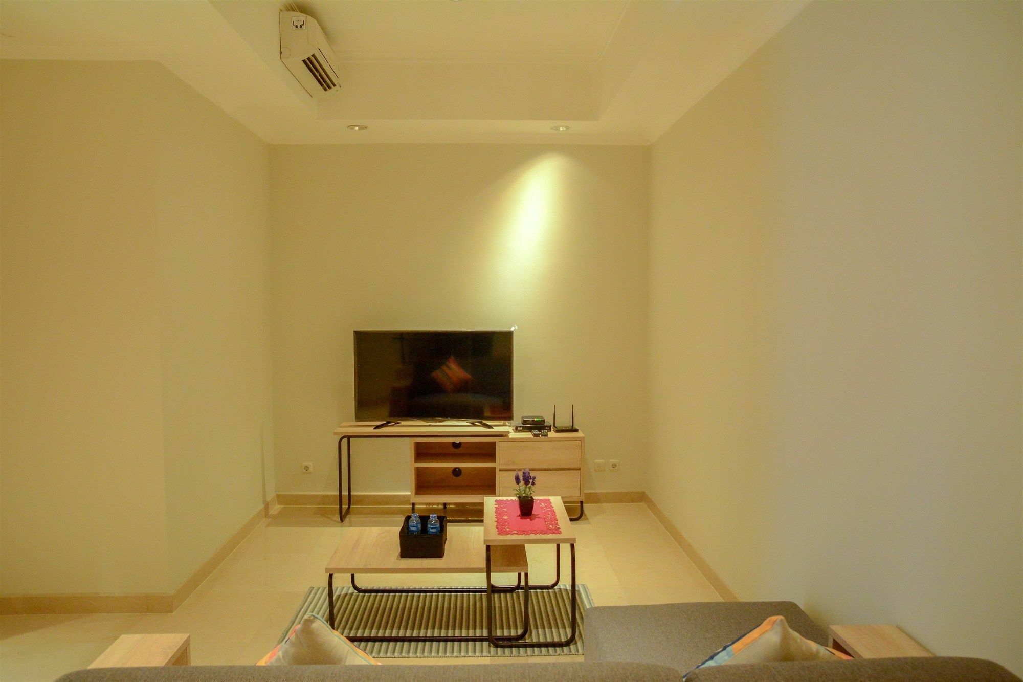 3 Bedrooms Premium Sudirman By Travelio * Jakarta