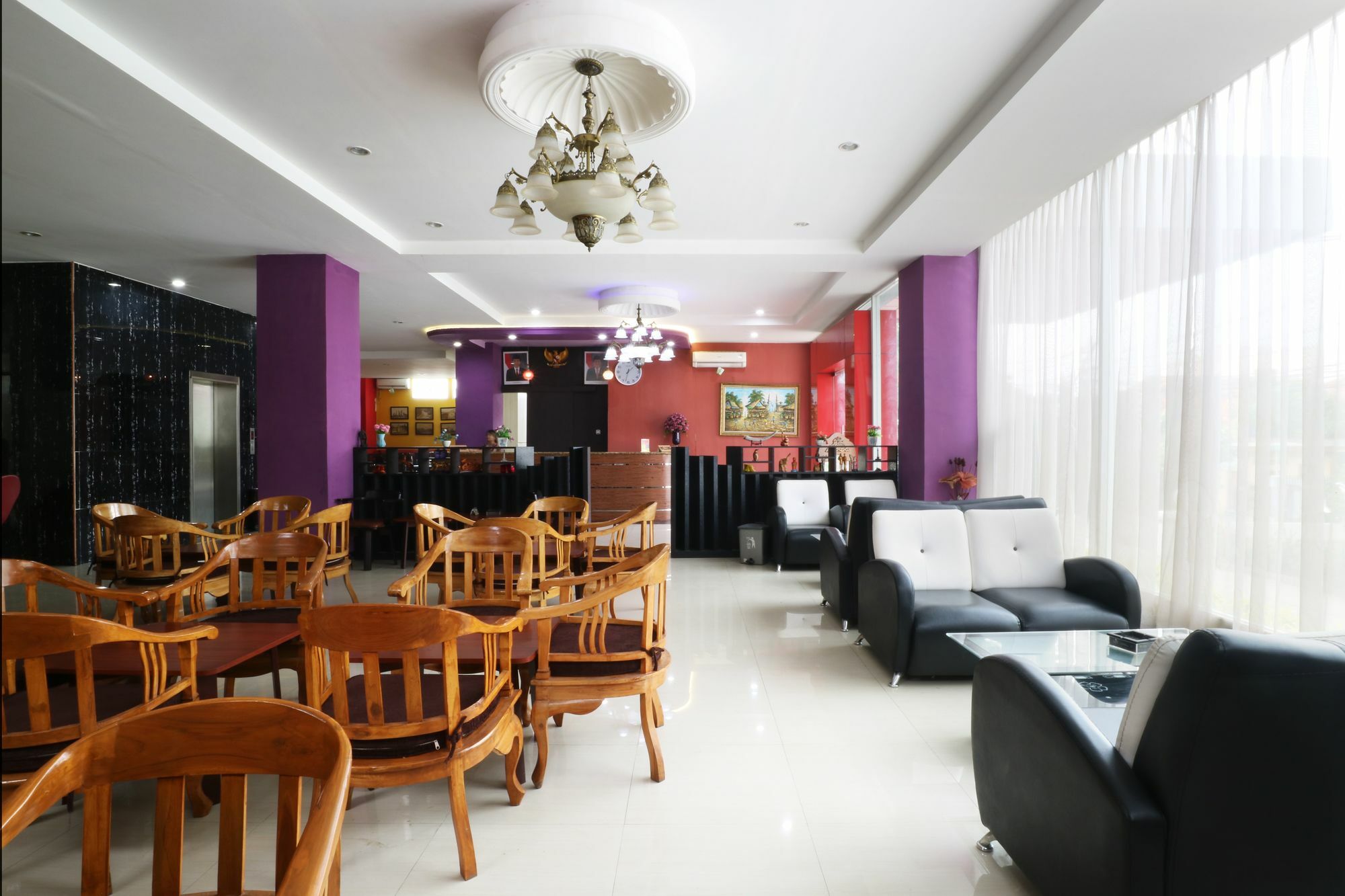 D'boegis Hotel Jakarta