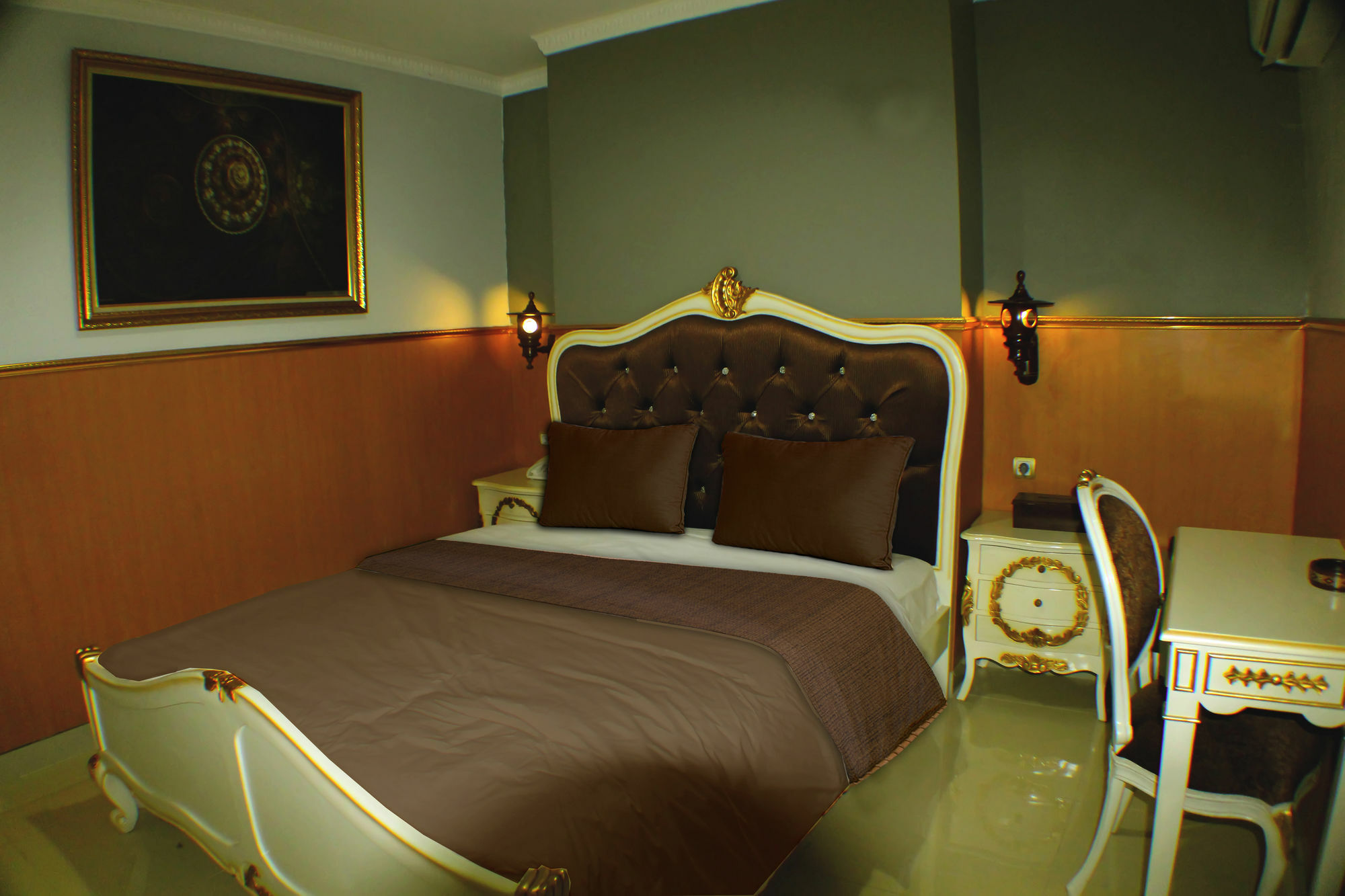Grand Batik Jakarta