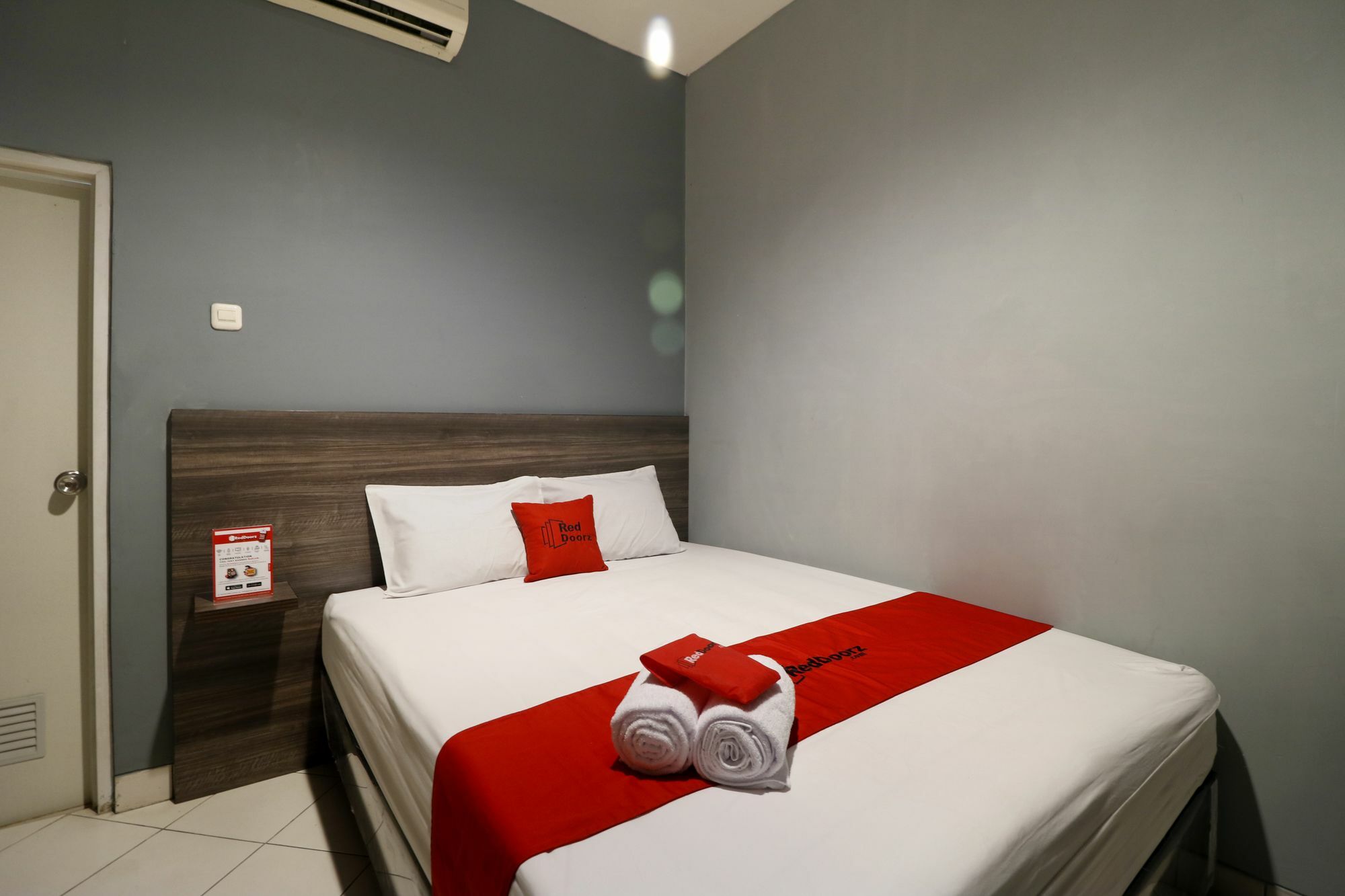 Reddoorz Near Rs Harapan Kita Jakarta