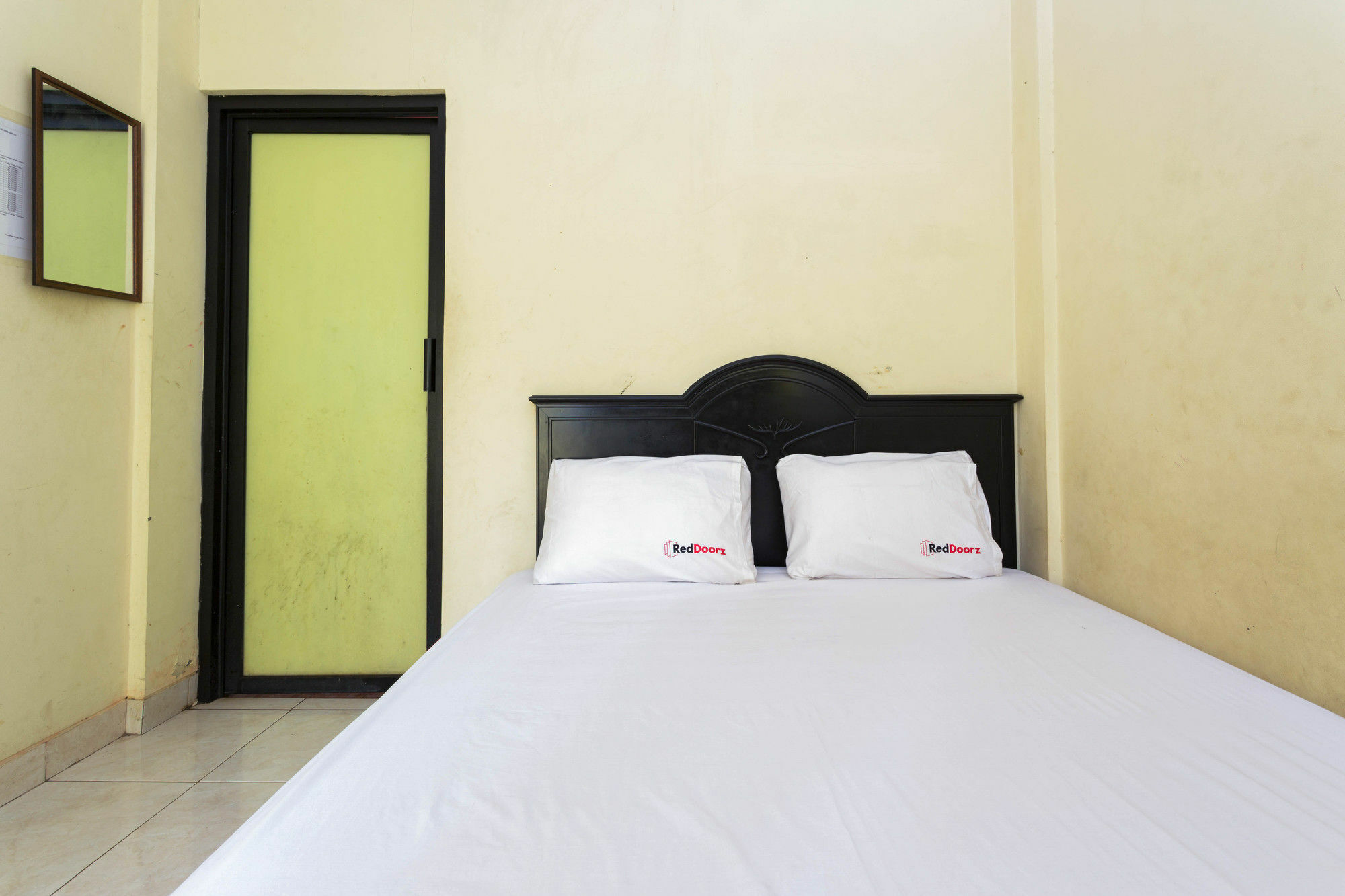 Reddoorz @ Ciracas Guest house *