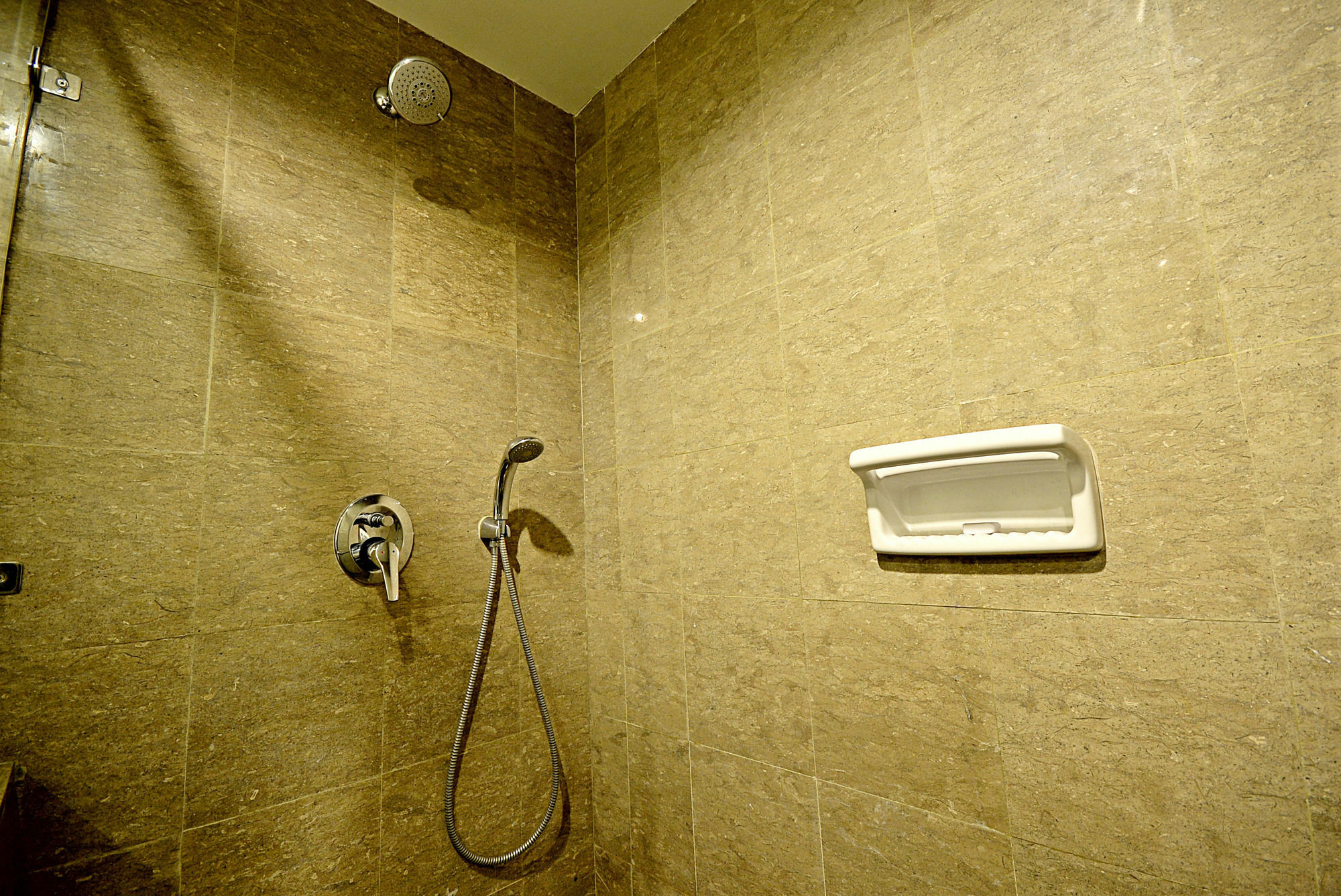 Hotel Zen Mampang Tendean