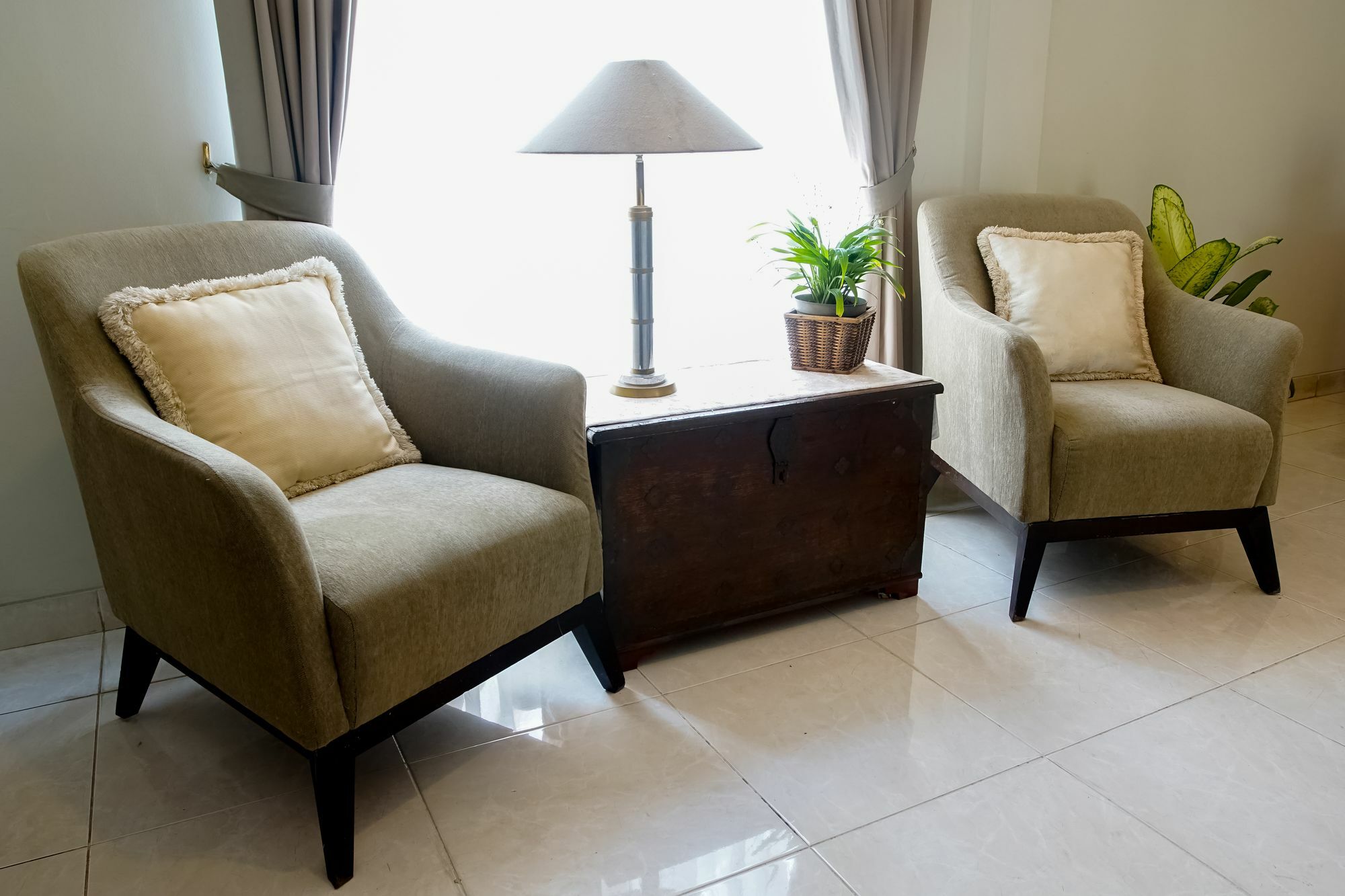 Topaz Jakarta
