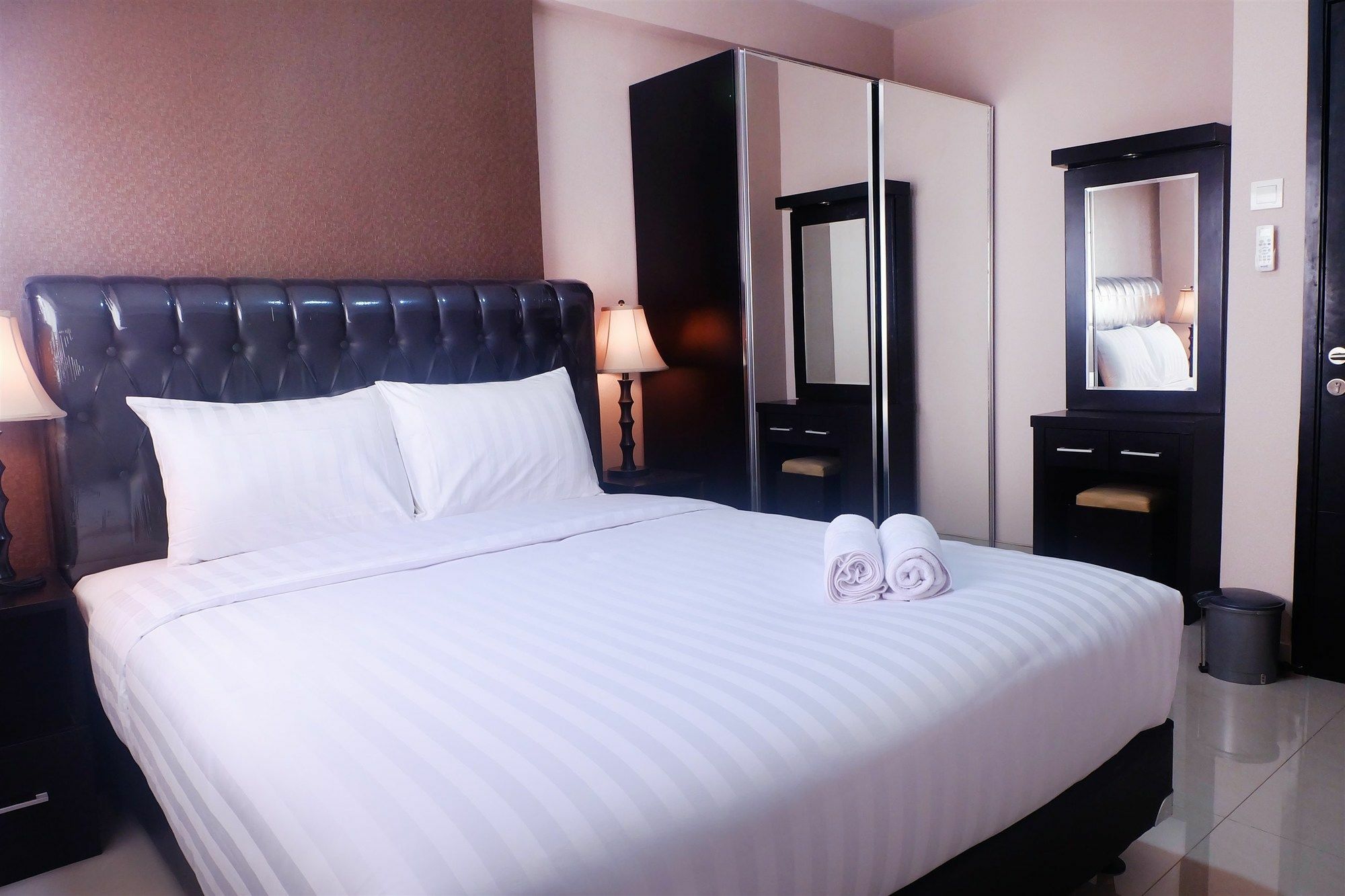 1 Bedroom The Wave Epicentrum By Travelio Apartment Jakarta
