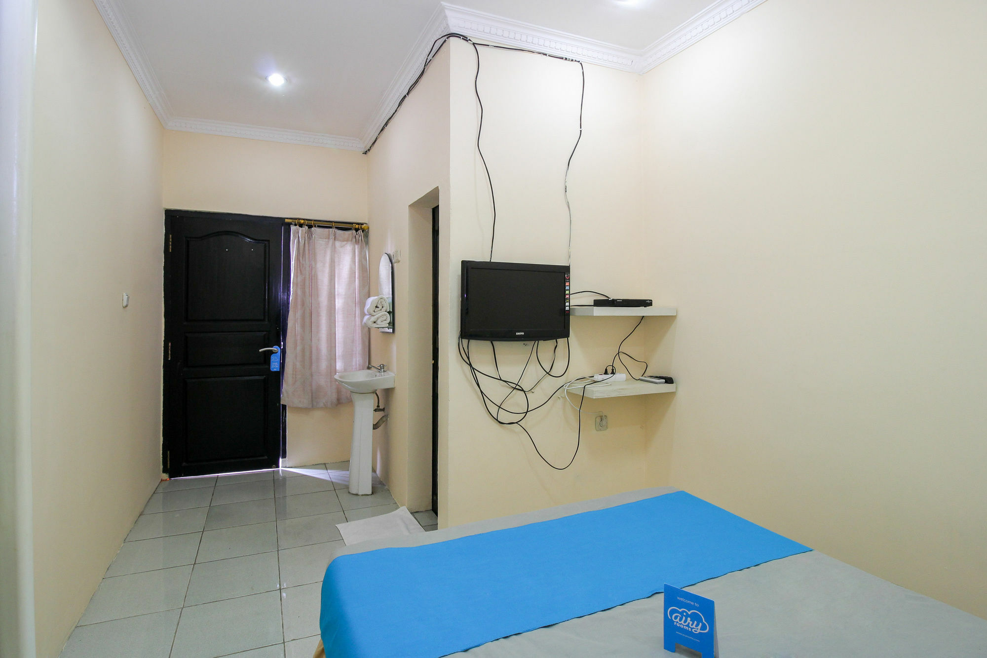 Airy Eco Radio Dalam Antene Tiga 9 Hotel Jakarta