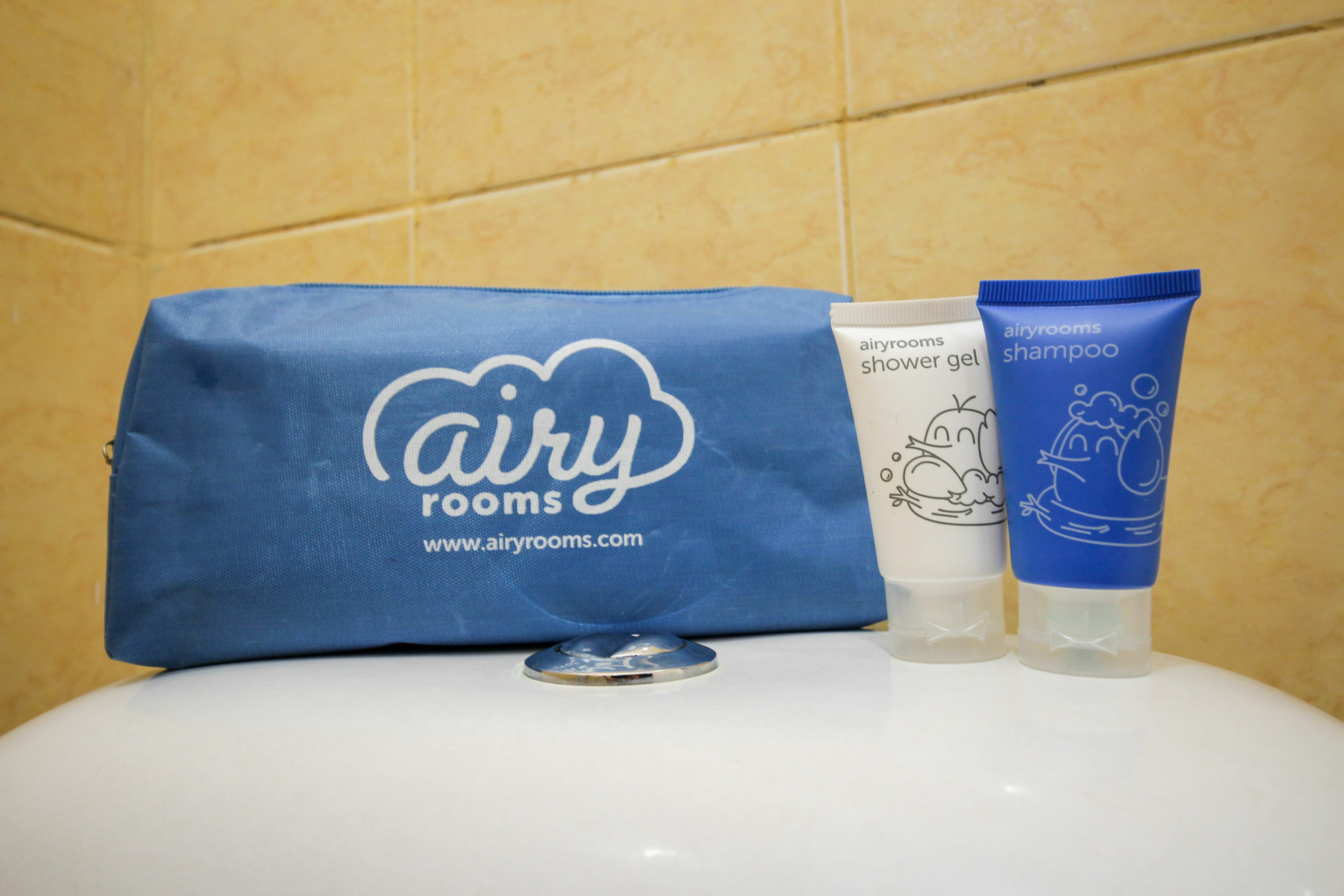 Airy Eco Radio Dalam Antene Tiga 9 Jakarta