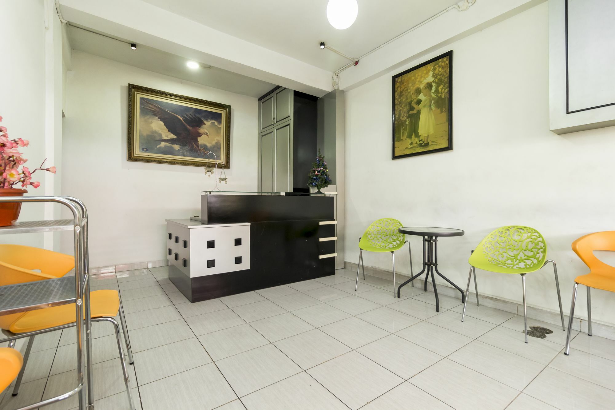 Reddoorz Near Gajah Mada Plaza 2 Guest house 2*