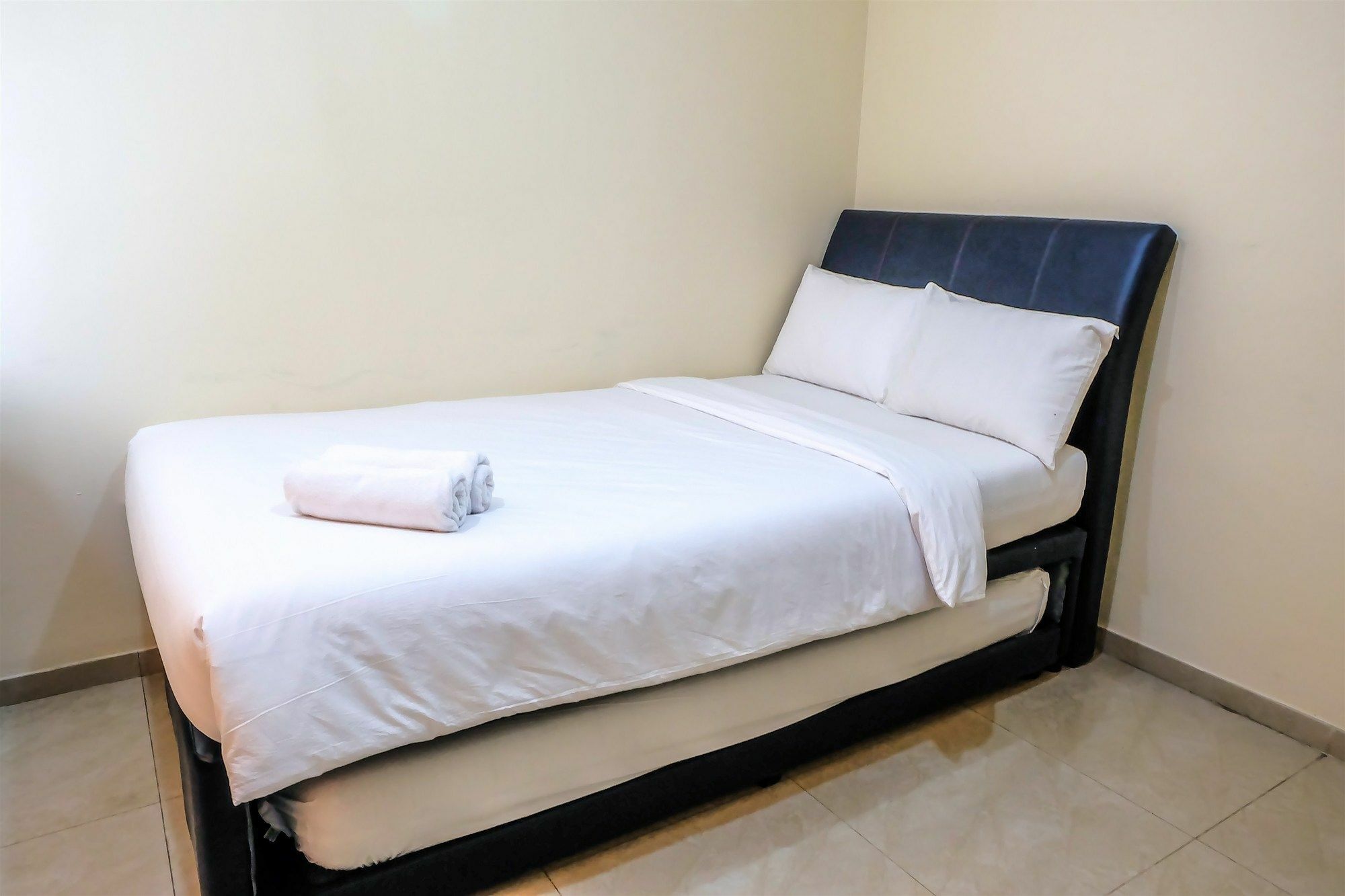 3 Bedroom Permata Senayan By Travelio