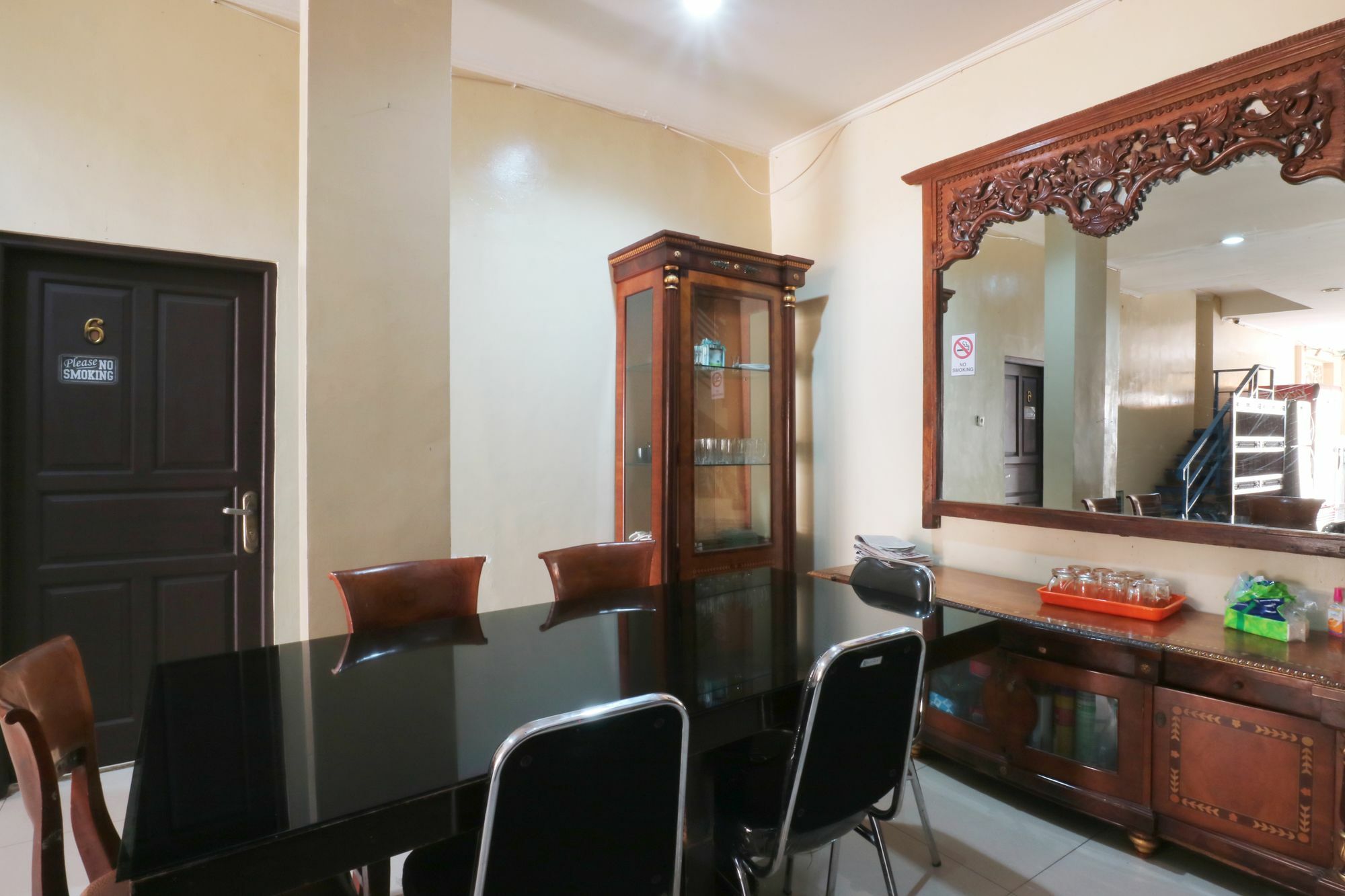 Nely Murni Jakarta