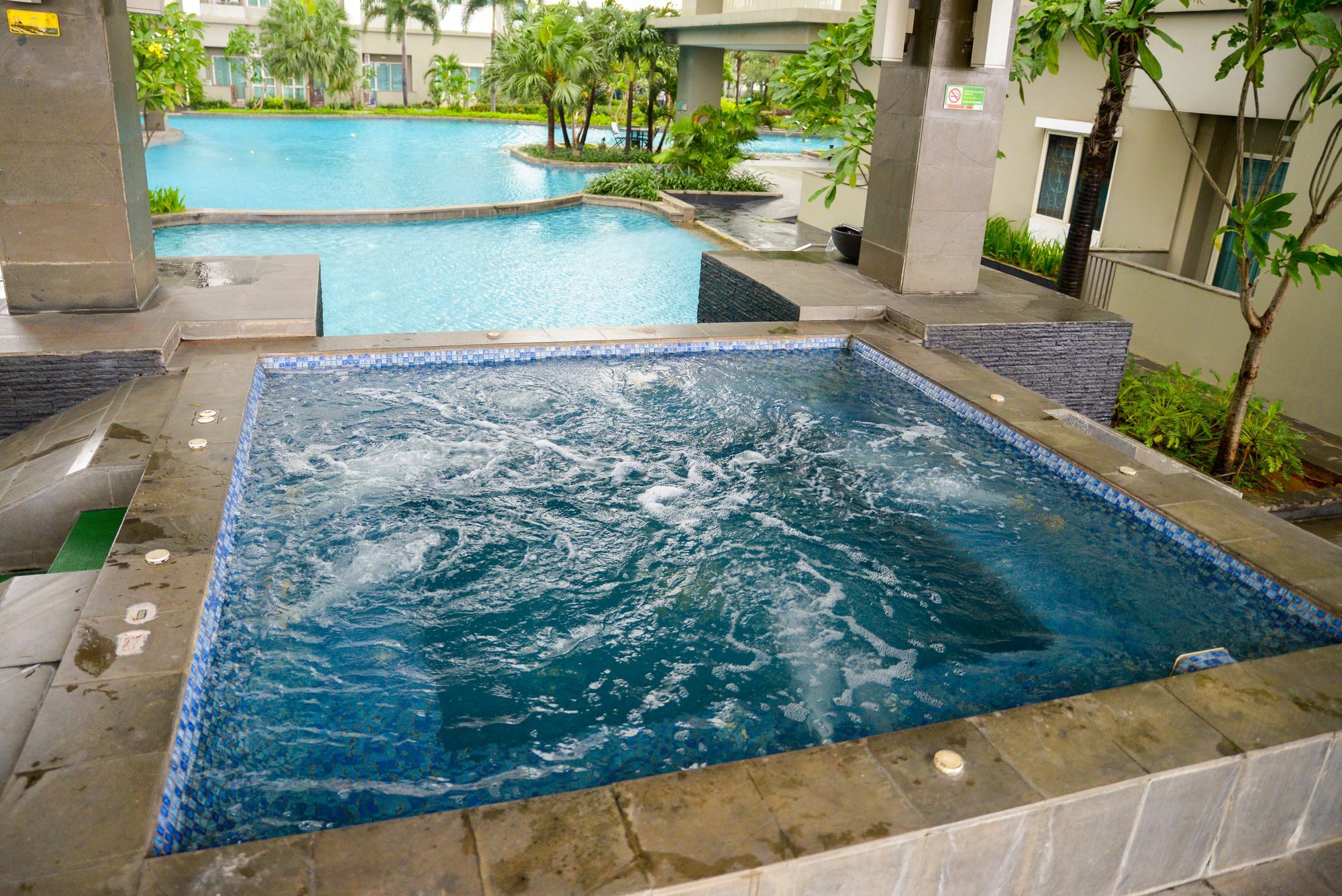 The Cupcake Thamrin Apartment *