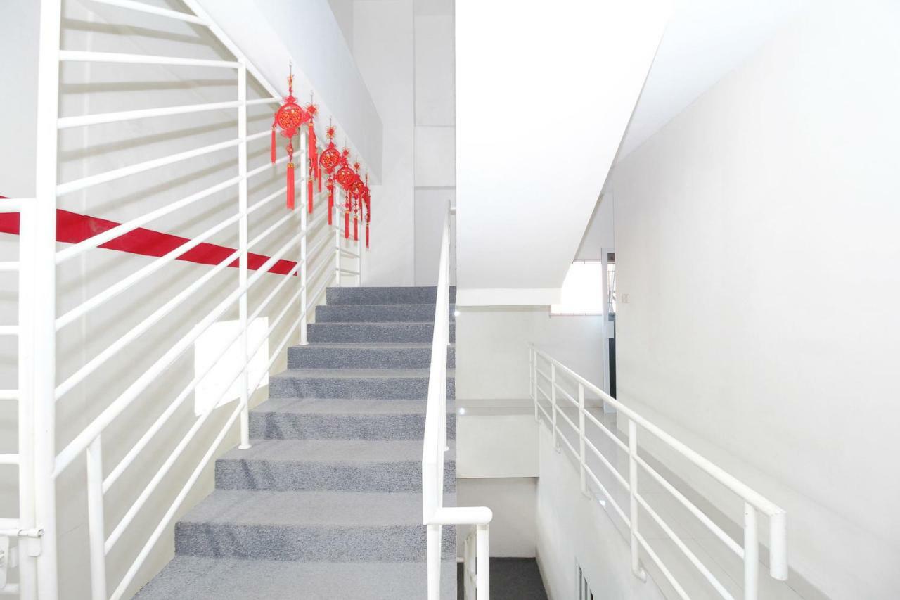 Blossom Resident Blok M Gasthuis 3*
