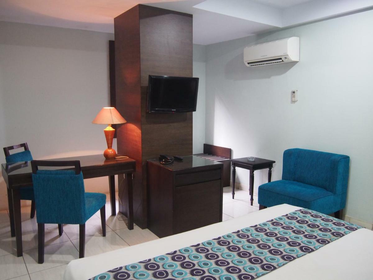 Alma Hotel