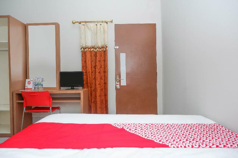 Oyo 150 Harmoni Hotel 2*